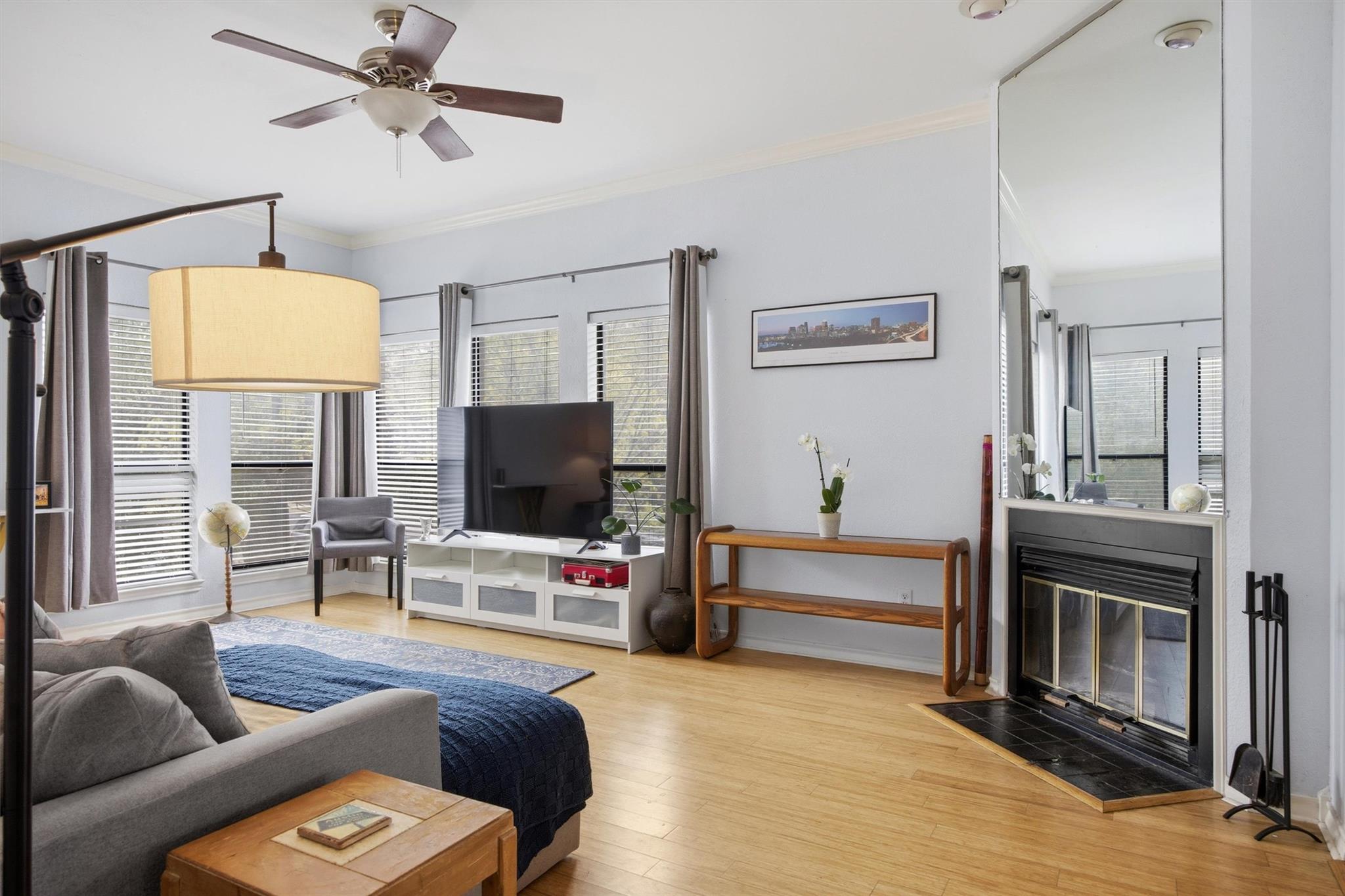 1404 Norwalk Ln # 201, Austin, TX 78703