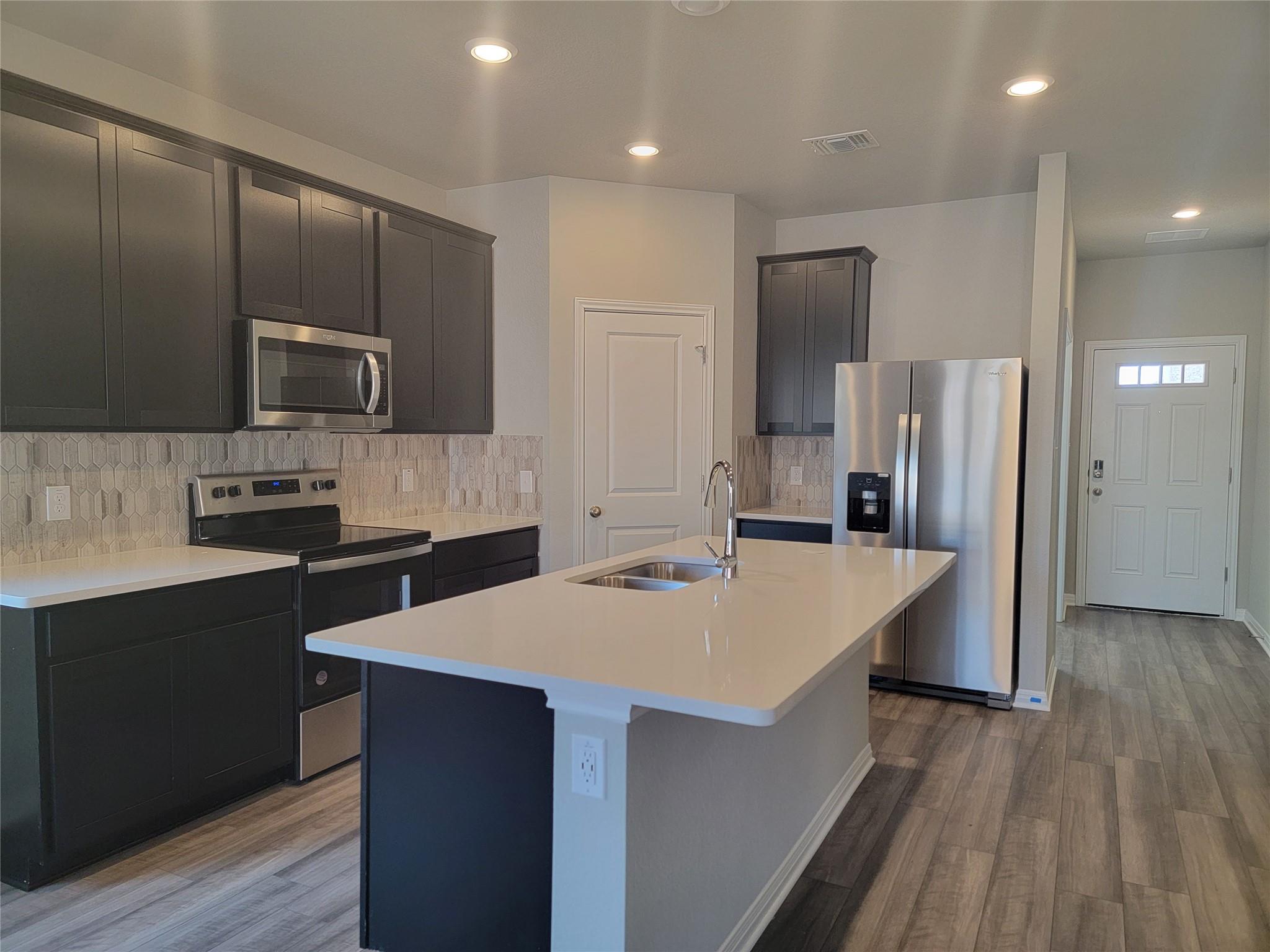 109 Capella Way, Hutto, TX 78643