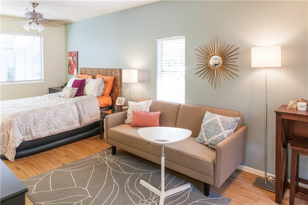 4209 Avenue B Ave # 102, Austin, TX 78751