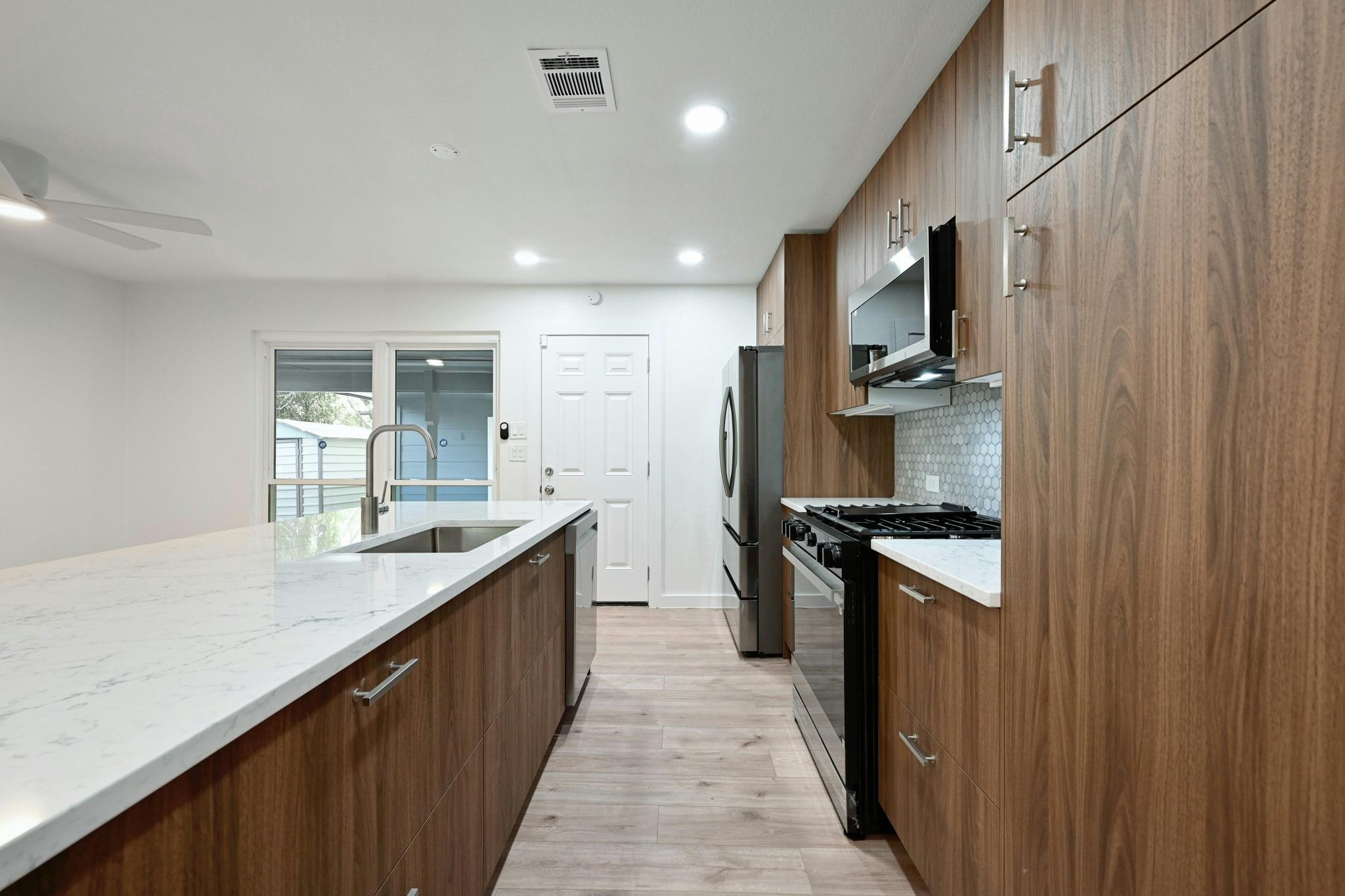 4611 Goliad Ln, Austin, TX 78745