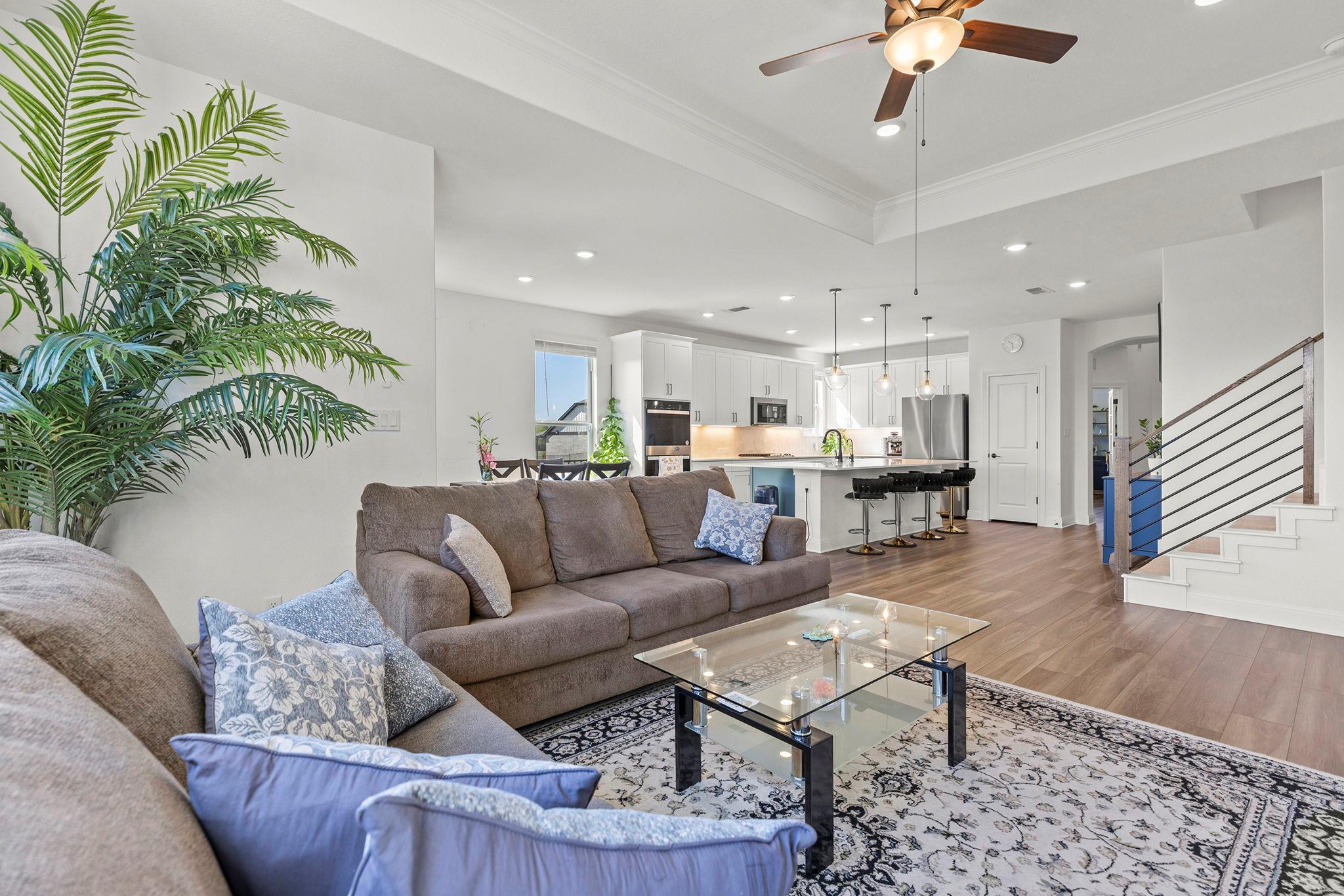 317 Canyoncrest Way, Liberty Hill, TX 78642