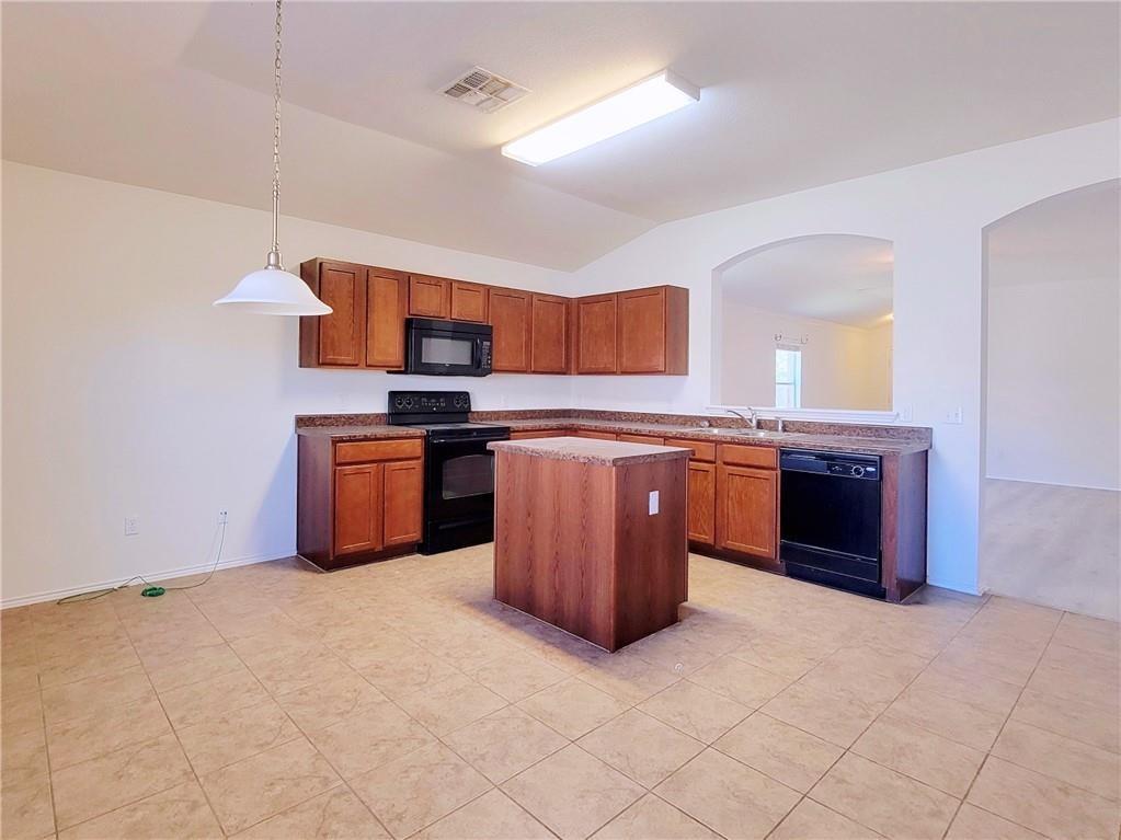 120 Inca Dove Ln, Leander, TX 78641