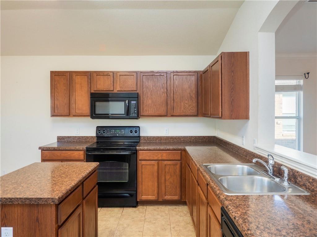 120 Inca Dove Ln, Leander, TX 78641