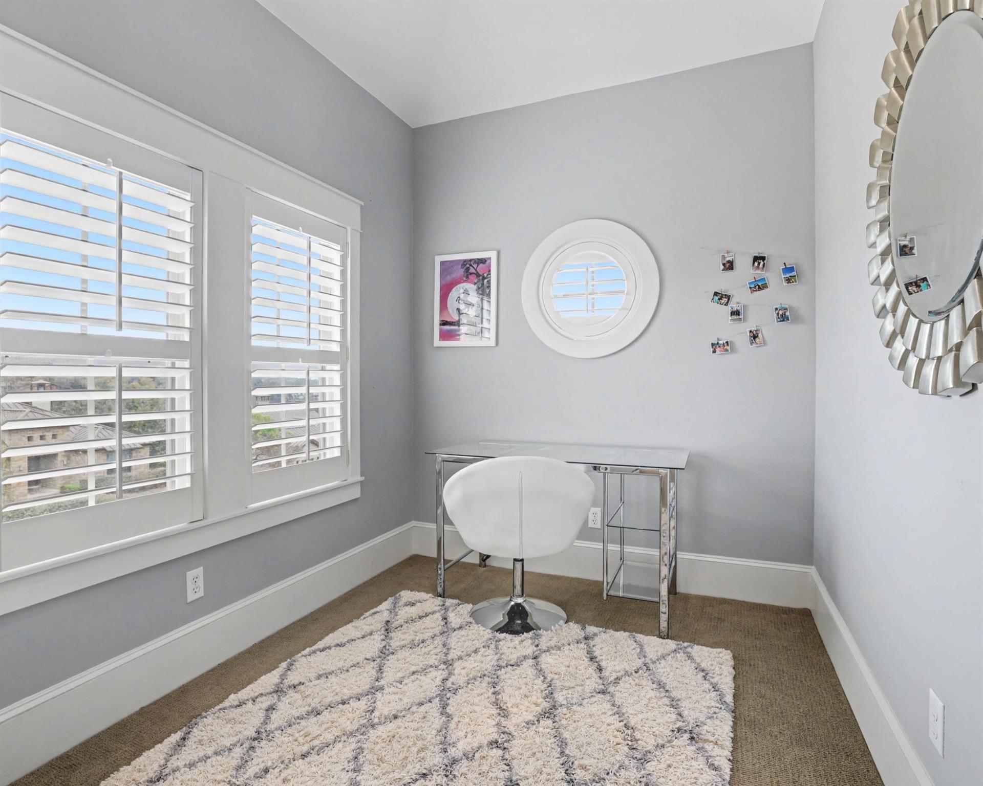 816 Stonewall Ridge Ln, Austin, TX 78746