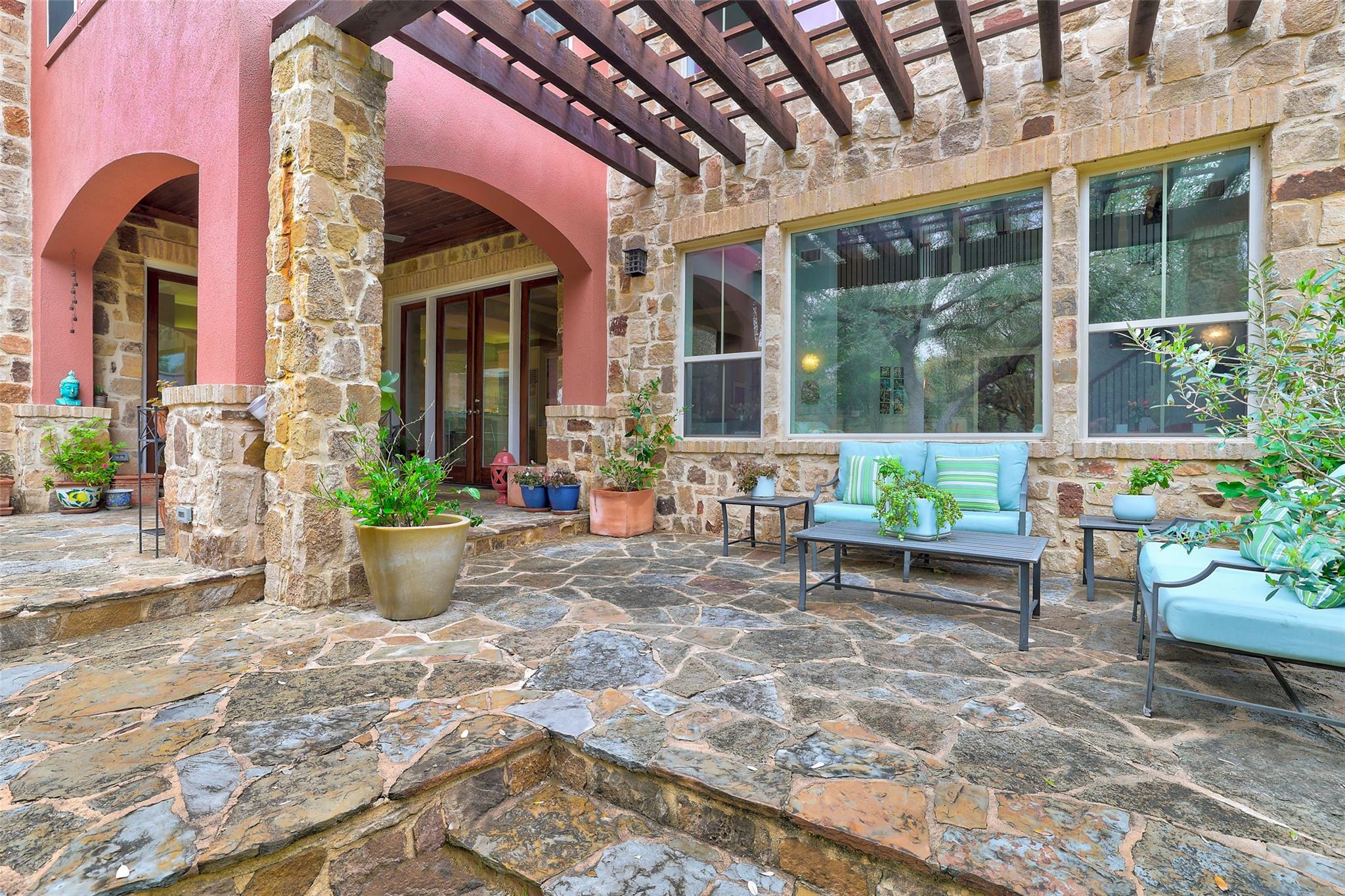 816 Stonewall Ridge Ln, Austin, TX 78746