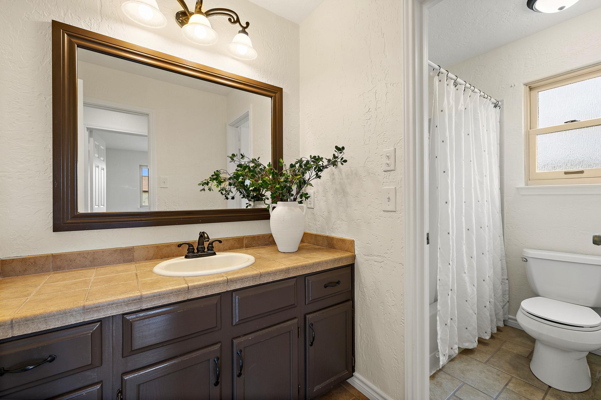 9002 Bancroft Trl, Austin, TX 78729