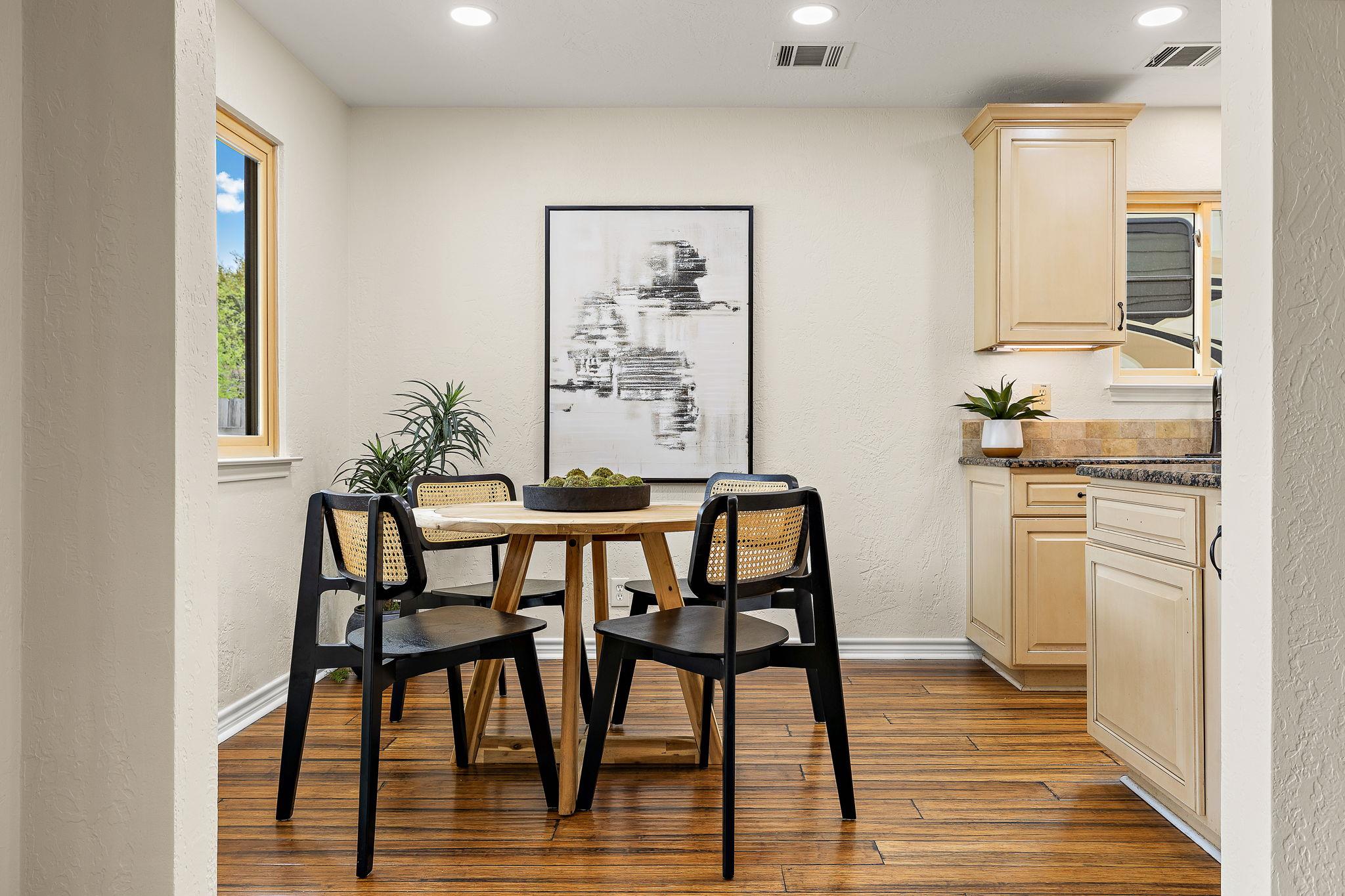 9002 Bancroft Trl, Austin, TX 78729