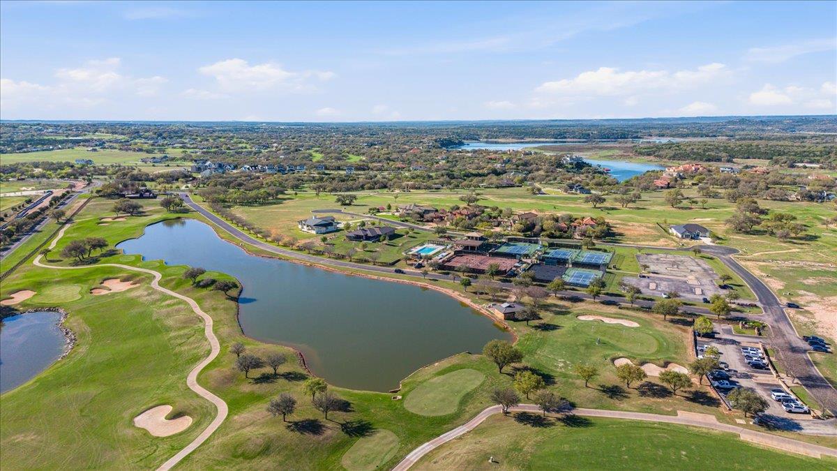 2001 Kahala Sunset Dr, Spicewood, TX 78669