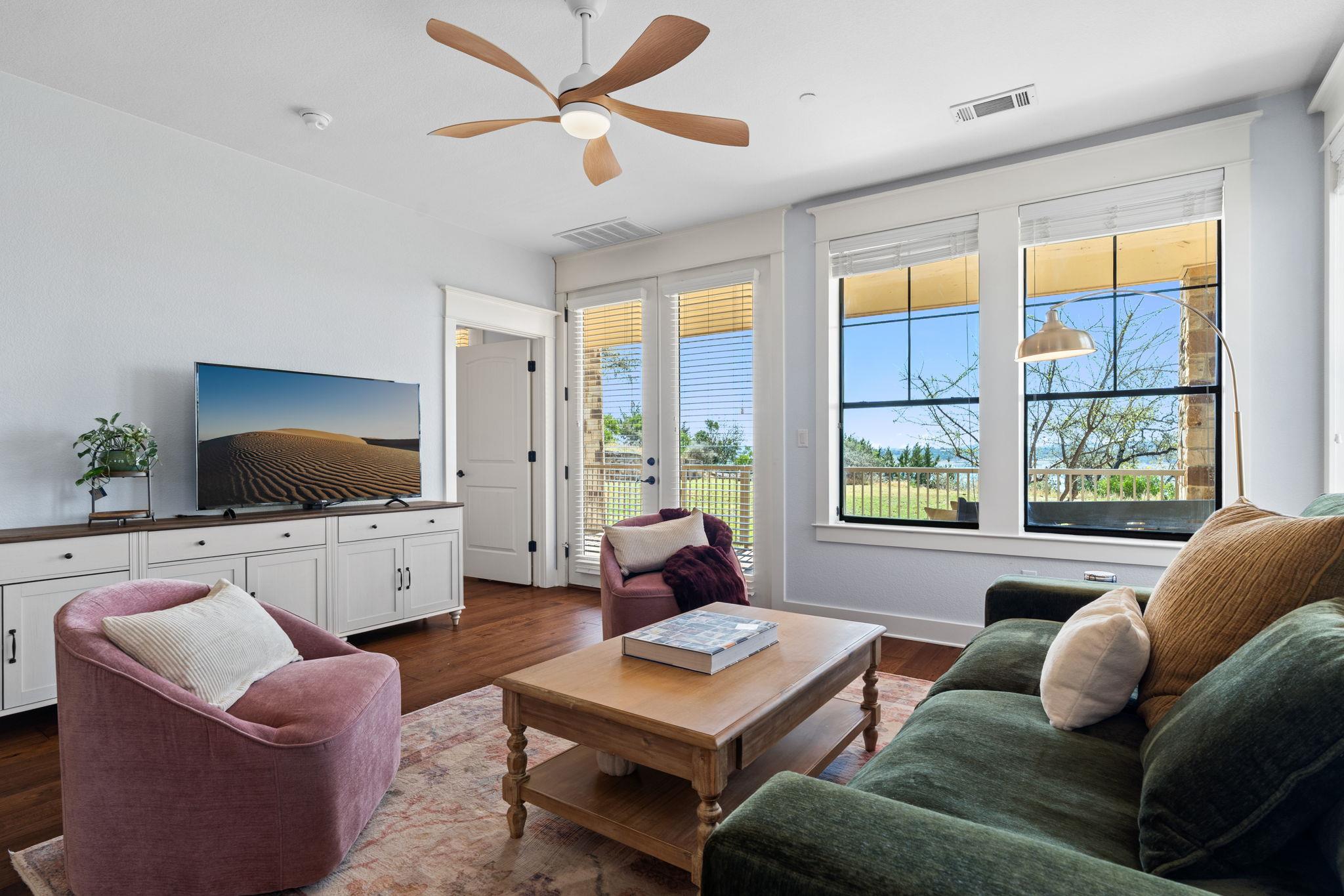 6608 Lantern View Dr # 102, Jonestown, TX 78645