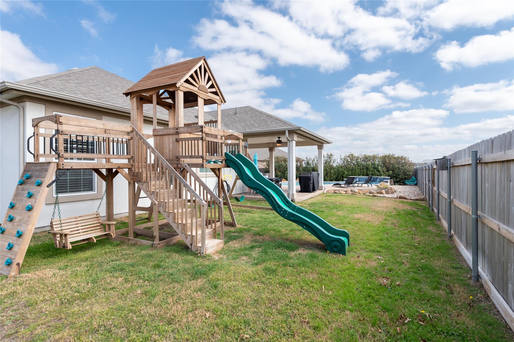 1309 Decatur Ct, Leander, TX 78641