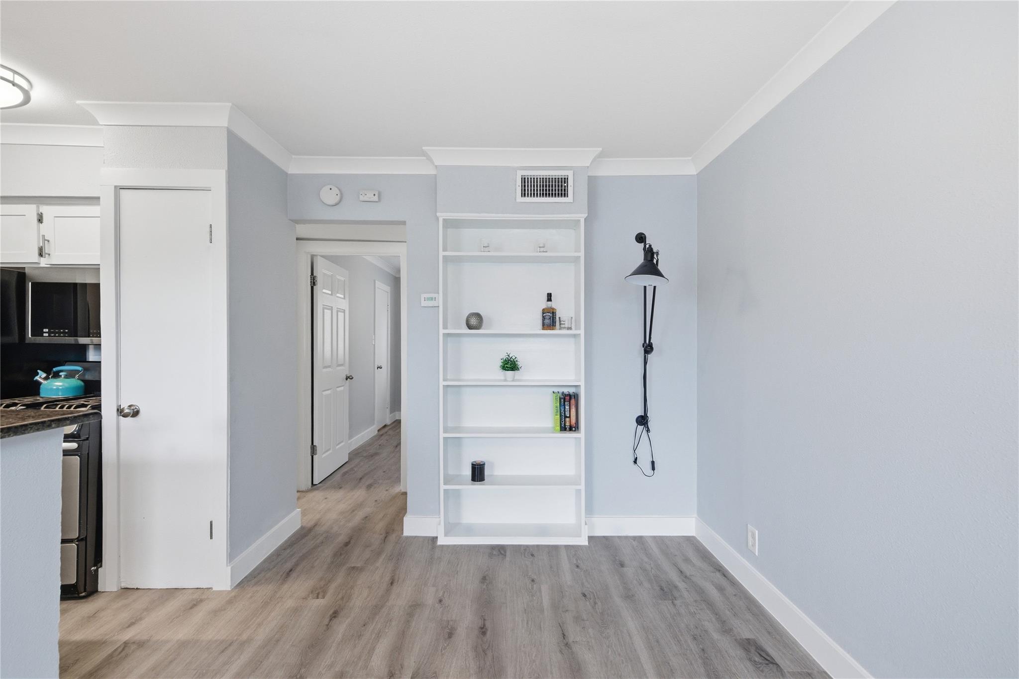 2401 Manor Rd # 232, Austin, TX 78722