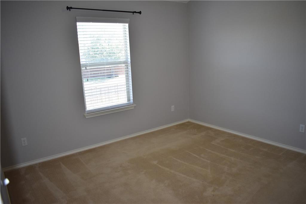 108 Quarry Ln, Liberty Hill, TX 78642