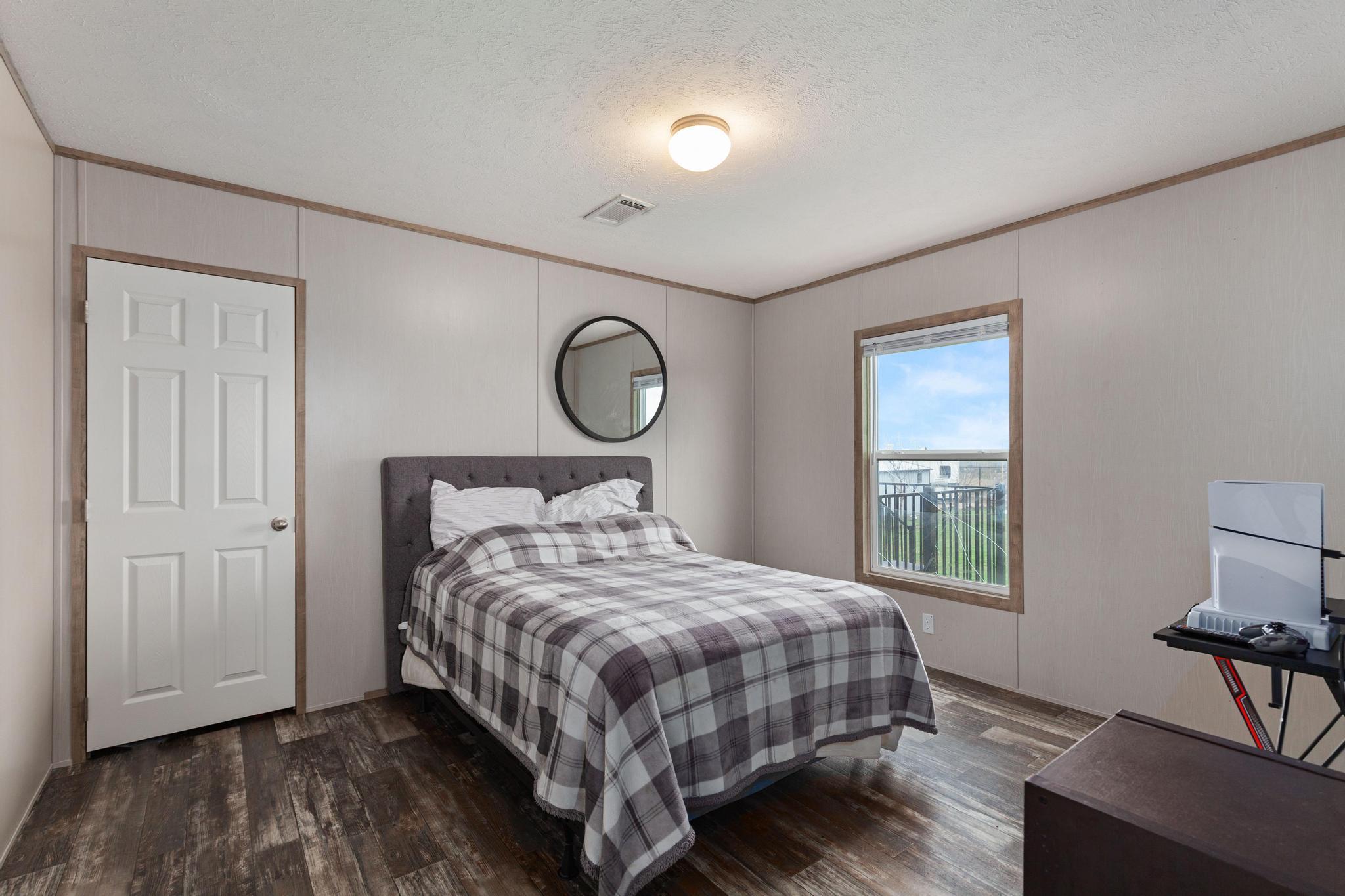 122 Kelp Gull Dr, Del Valle, TX 78617