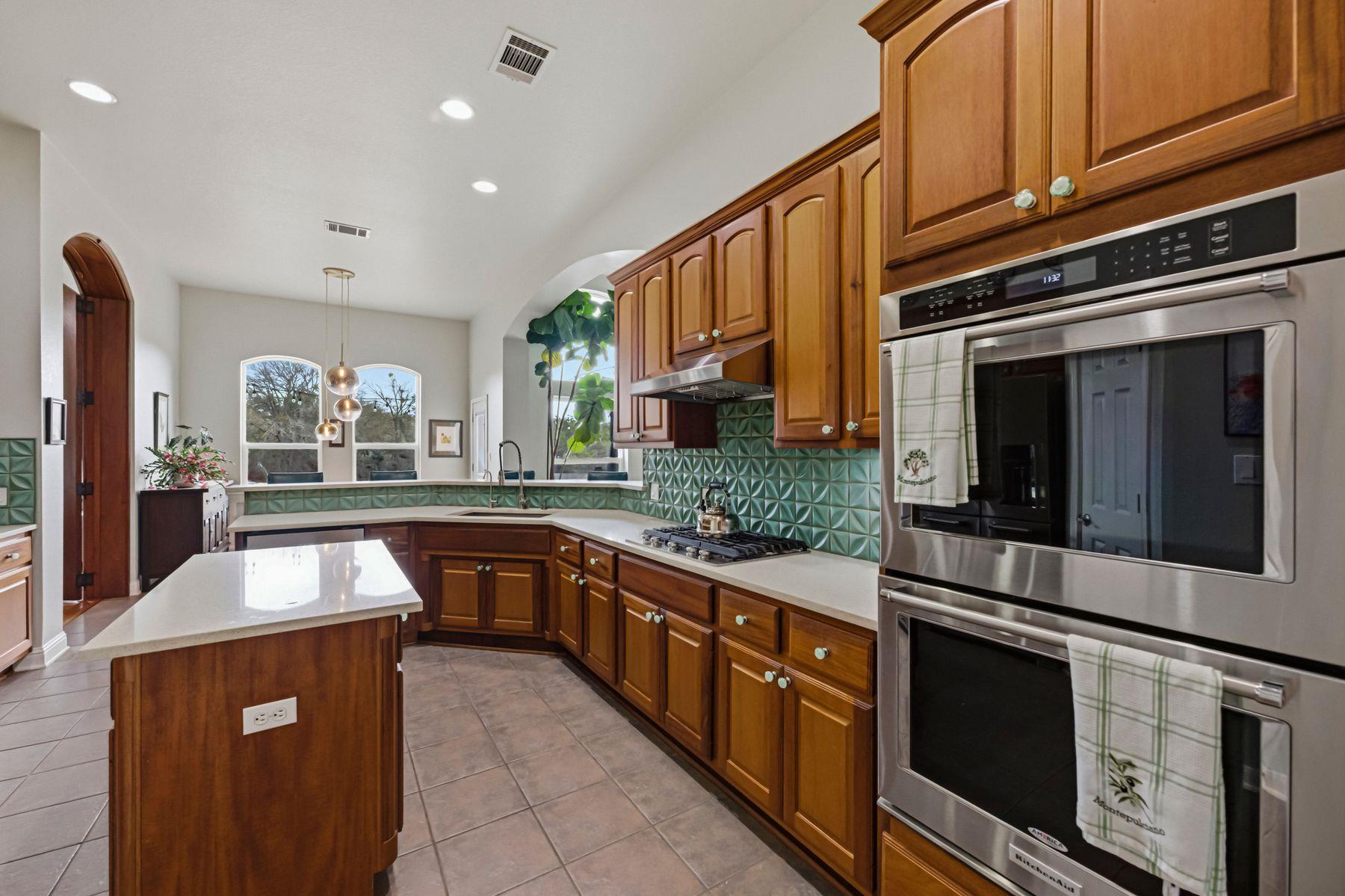 9720 Anchusa Trl, Austin, TX 78736