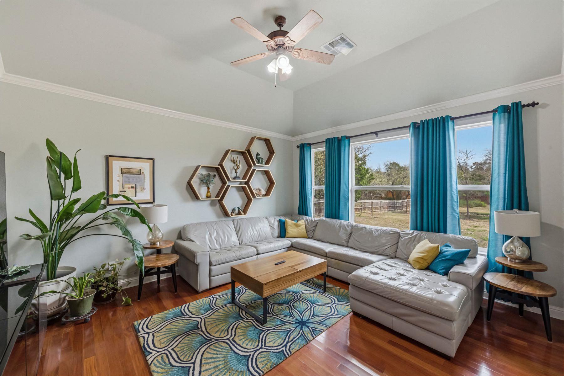 9720 Anchusa Trl, Austin, TX 78736