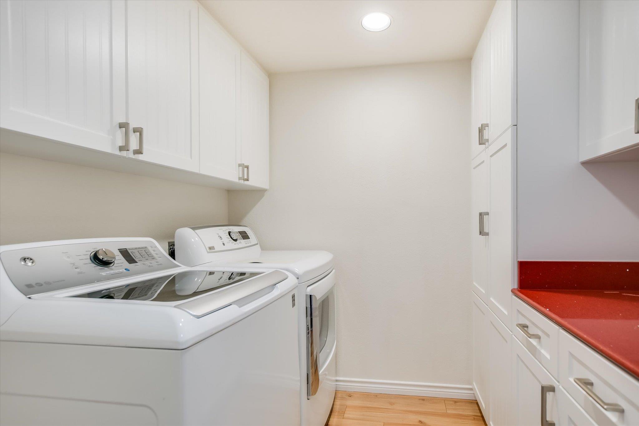 23521 Flat Creek Dr, Marble Falls, TX 78654