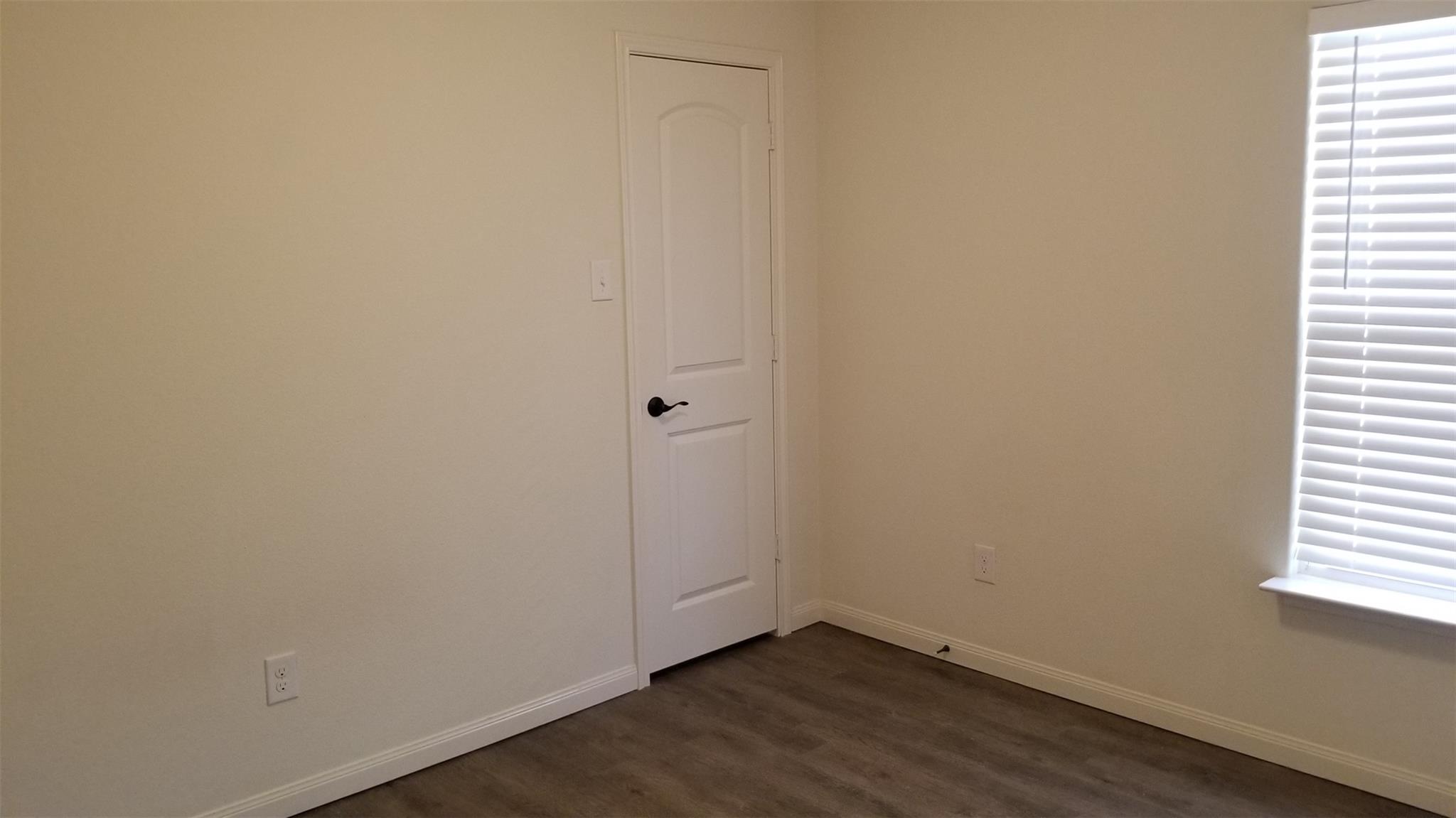 1616 Treeta Trl, Kyle, TX 78640