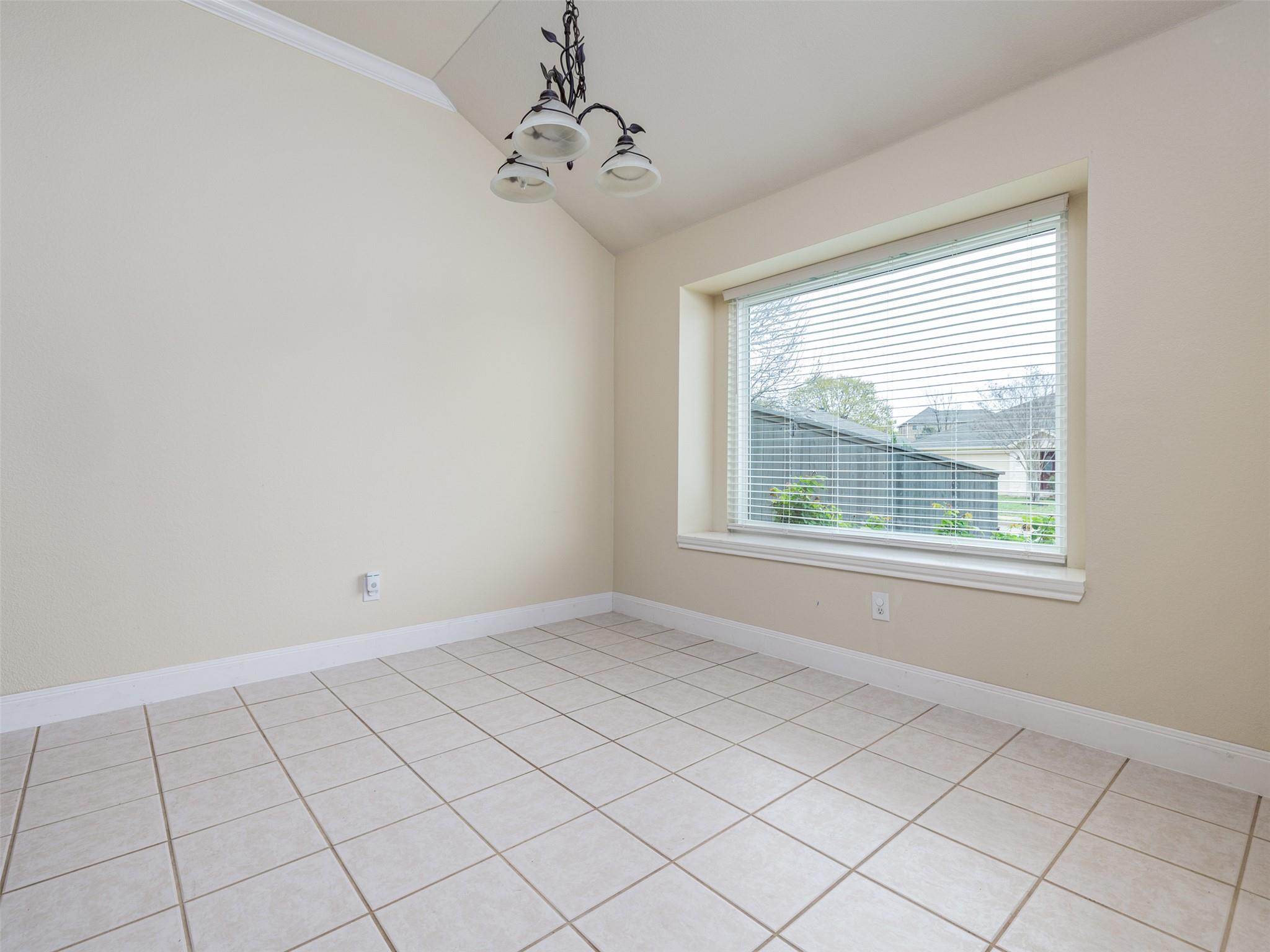 907 Ridgemont Cir, Leander, TX 78641