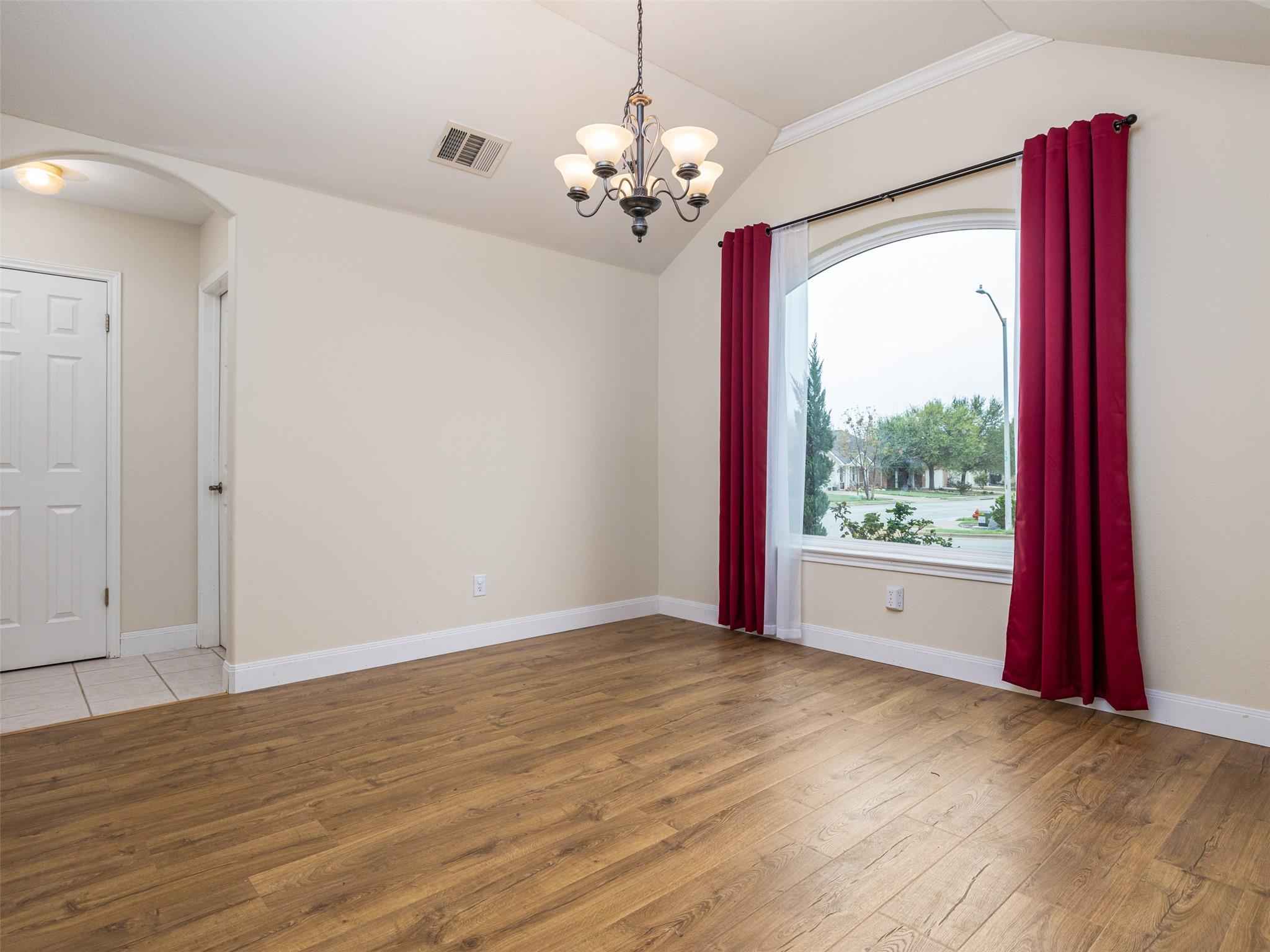 907 Ridgemont Cir, Leander, TX 78641