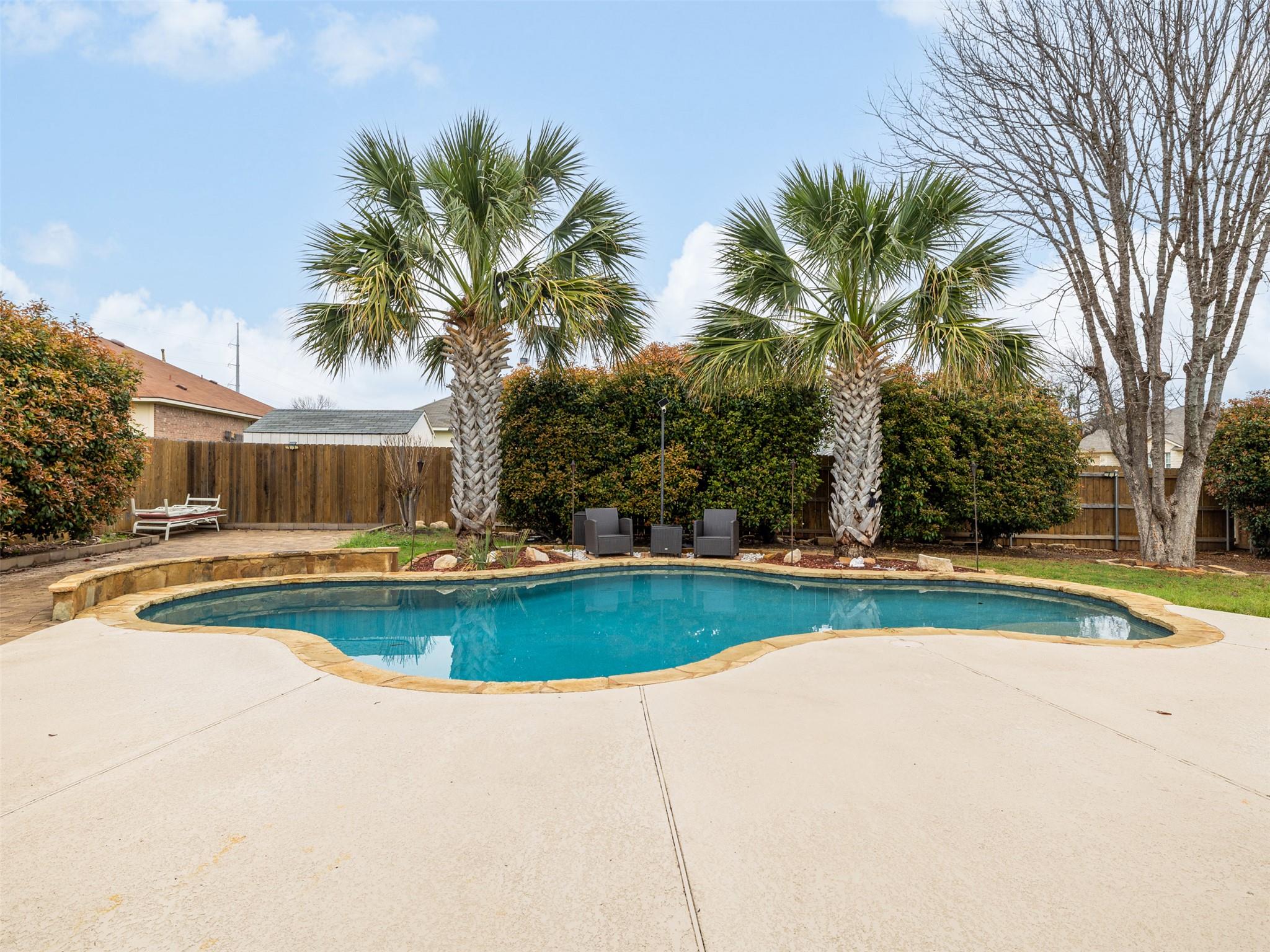 907 Ridgemont Cir, Leander, TX 78641