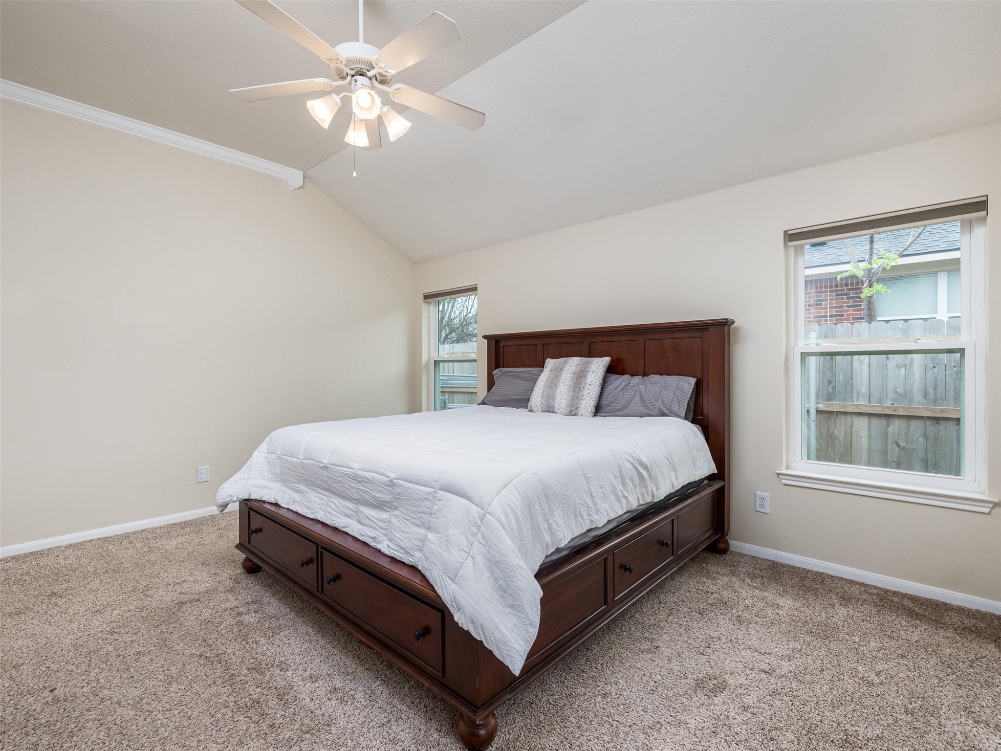 907 Ridgemont Cir, Leander, TX 78641