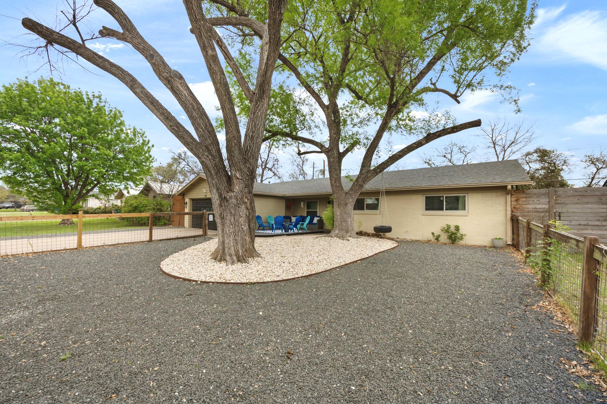 8707 PRIMROSE Ln, Austin, TX 78757