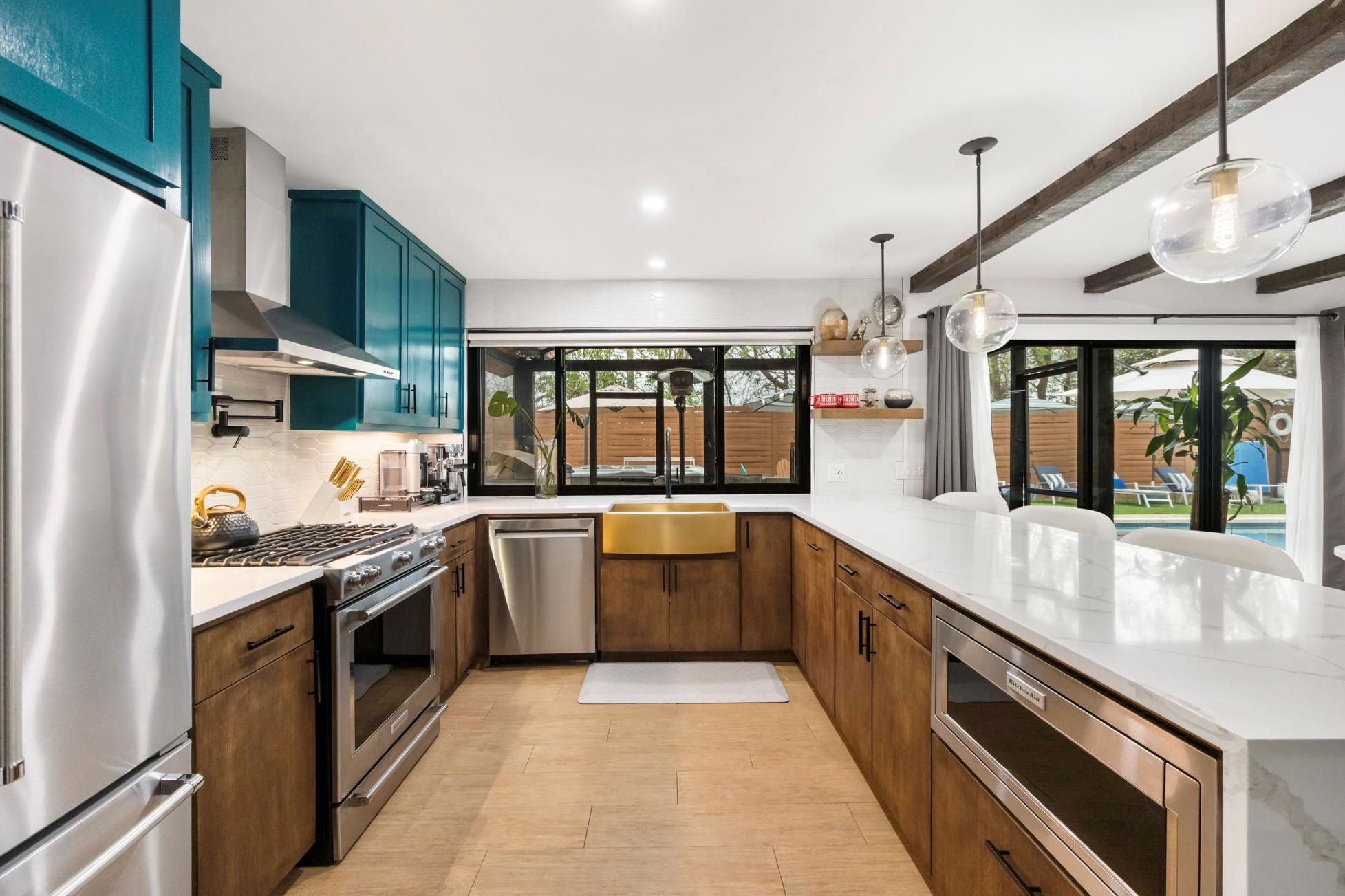 8707 PRIMROSE Ln, Austin, TX 78757