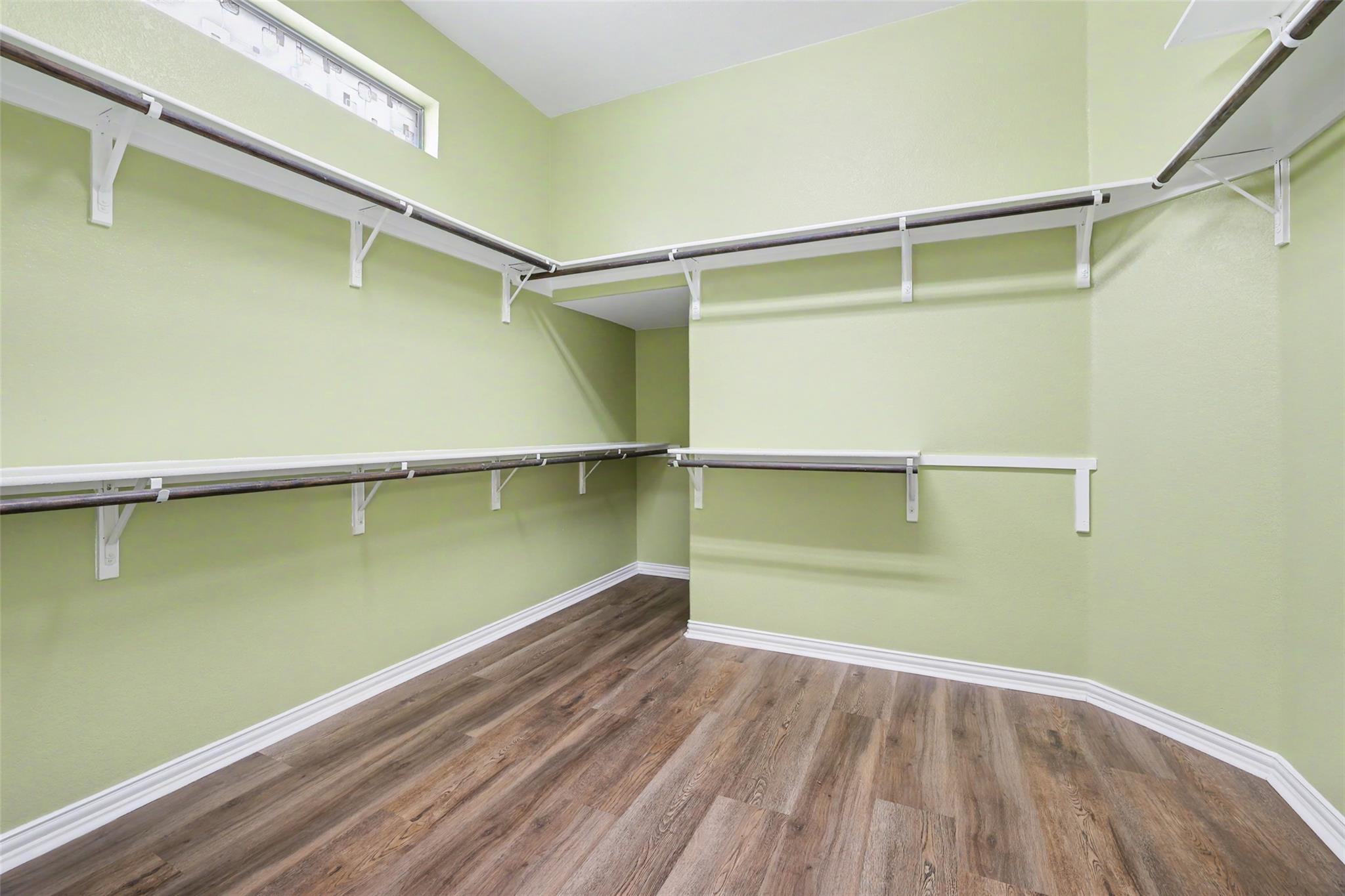 1020 Winding Way Dr, Georgetown, TX 78628