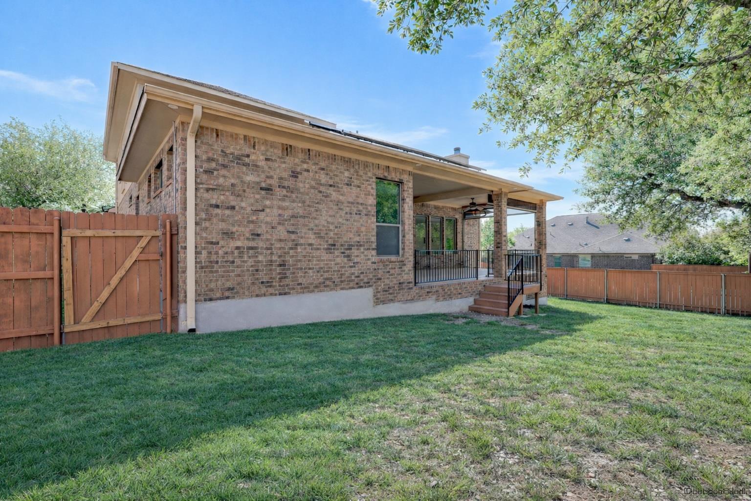 1020 Winding Way Dr, Georgetown, TX 78628