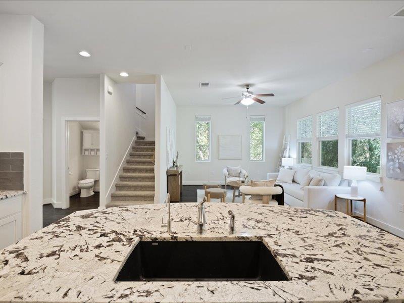 12122 Cottage Promenade Ct # 34, Austin, TX 78753