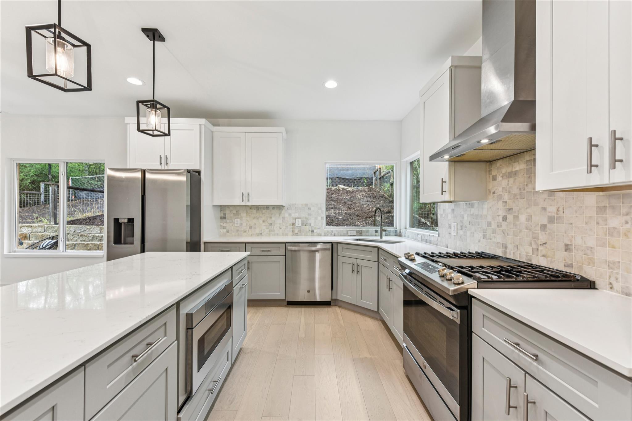 3607 Grant Unit #A St, Austin, TX 78721