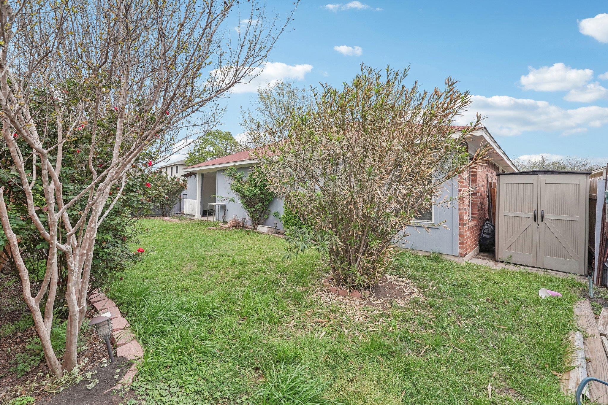 1724 Darjeeling Dr, Pflugerville, TX 78660