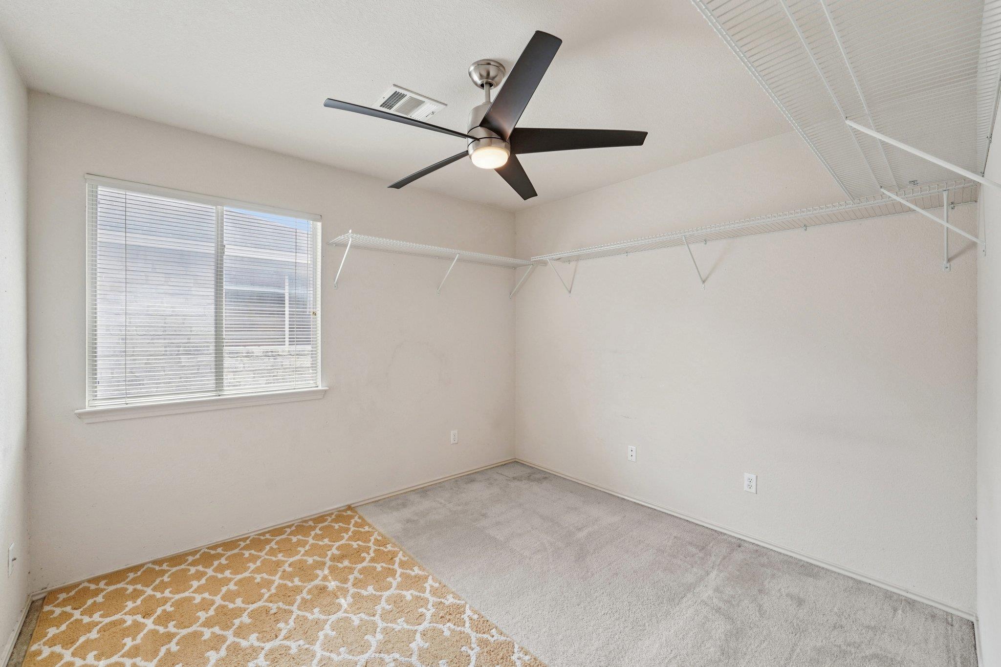 1724 Darjeeling Dr, Pflugerville, TX 78660