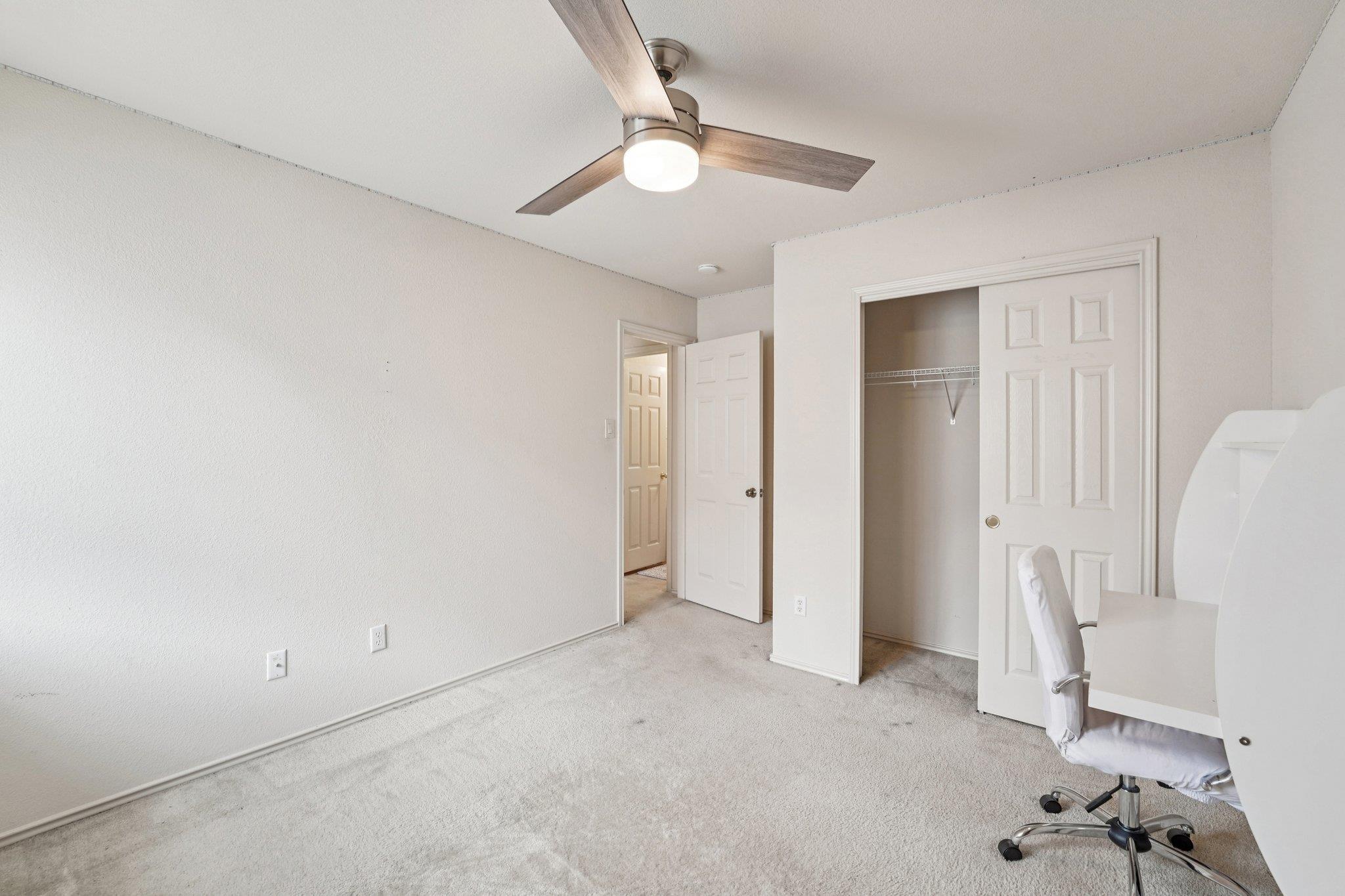 1724 Darjeeling Dr, Pflugerville, TX 78660