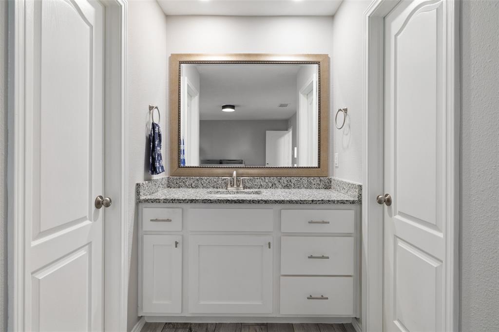 510 Heather Dr, Round Rock, TX 78664