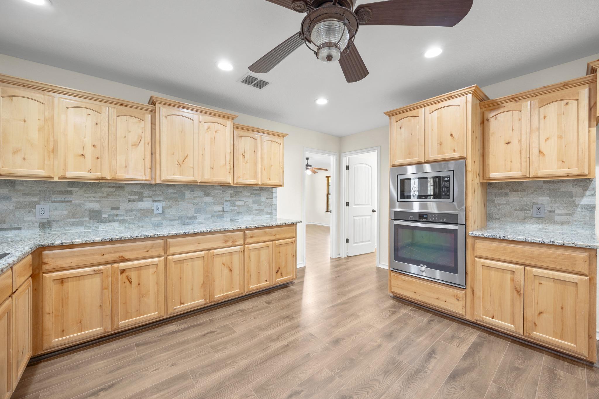 20217 Engelmann Ln, Manor, TX 78653