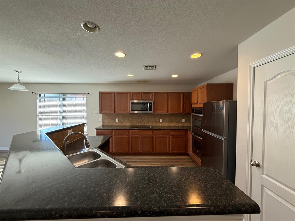 828 Oatmeal Dr, Pflugerville, TX 78660