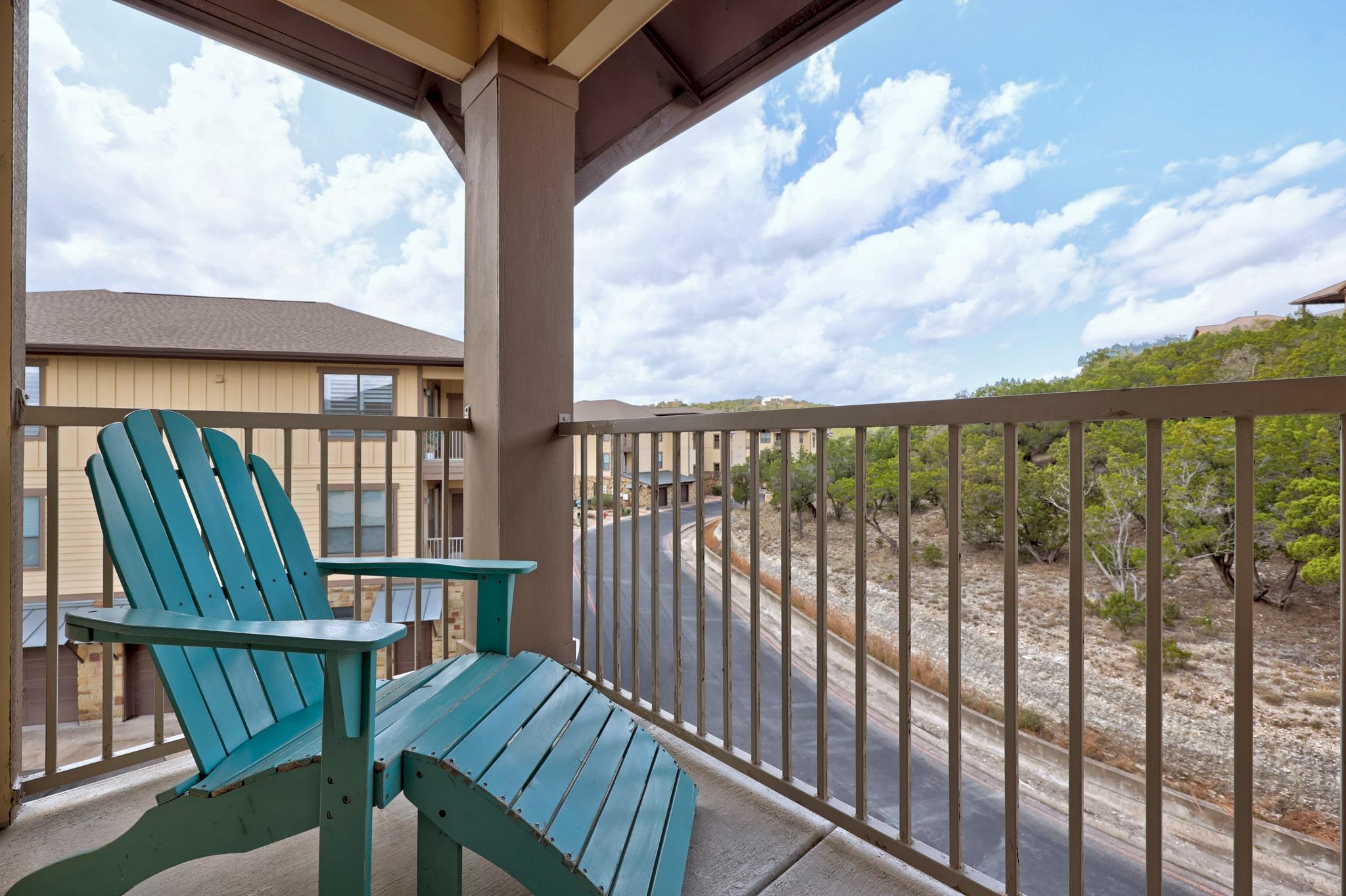 17720 Maritime Point Dr # 303, Jonestown, TX 78645