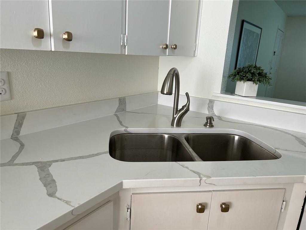 314 W William Cannon Dr # B- RT side, Austin, TX 78745