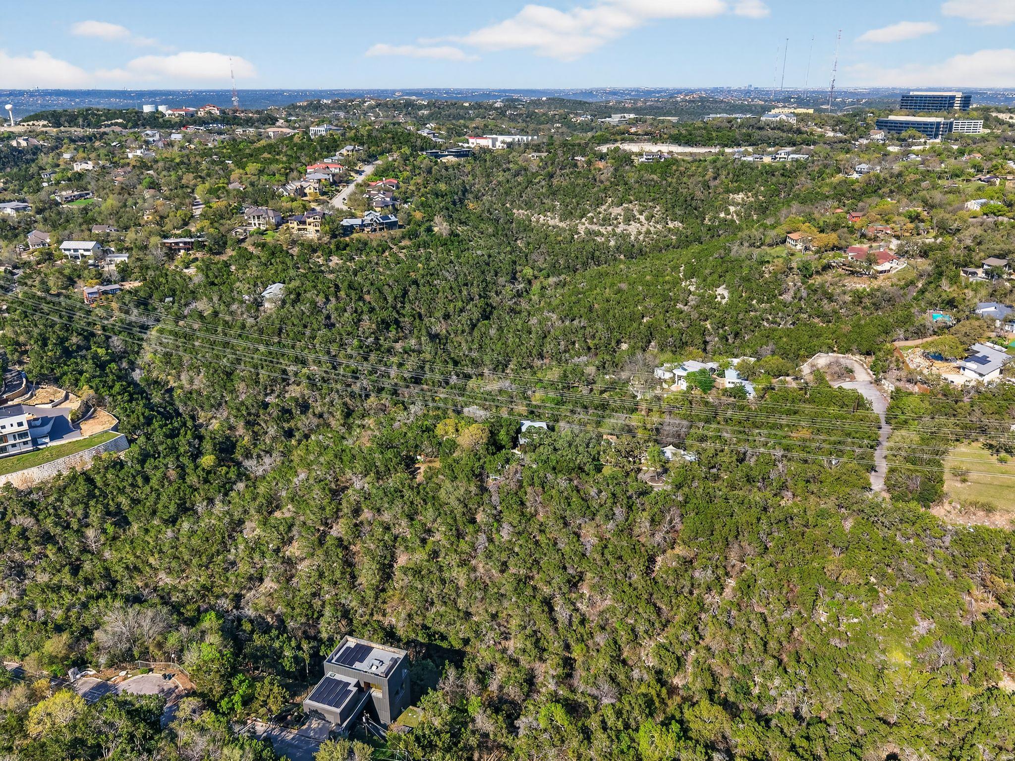 1 Jousting Pl, Austin, TX 78746