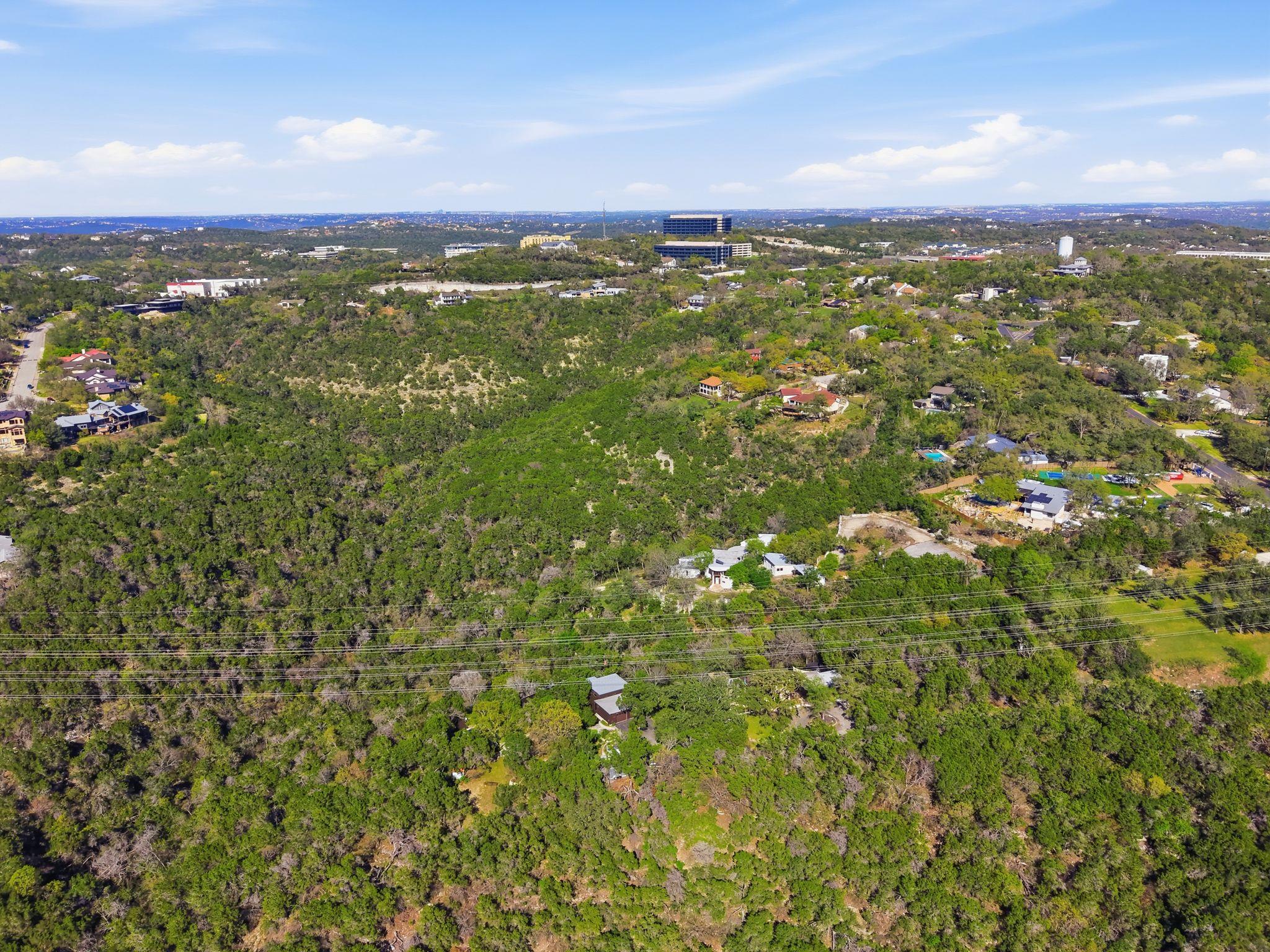 1 Jousting Pl, Austin, TX 78746