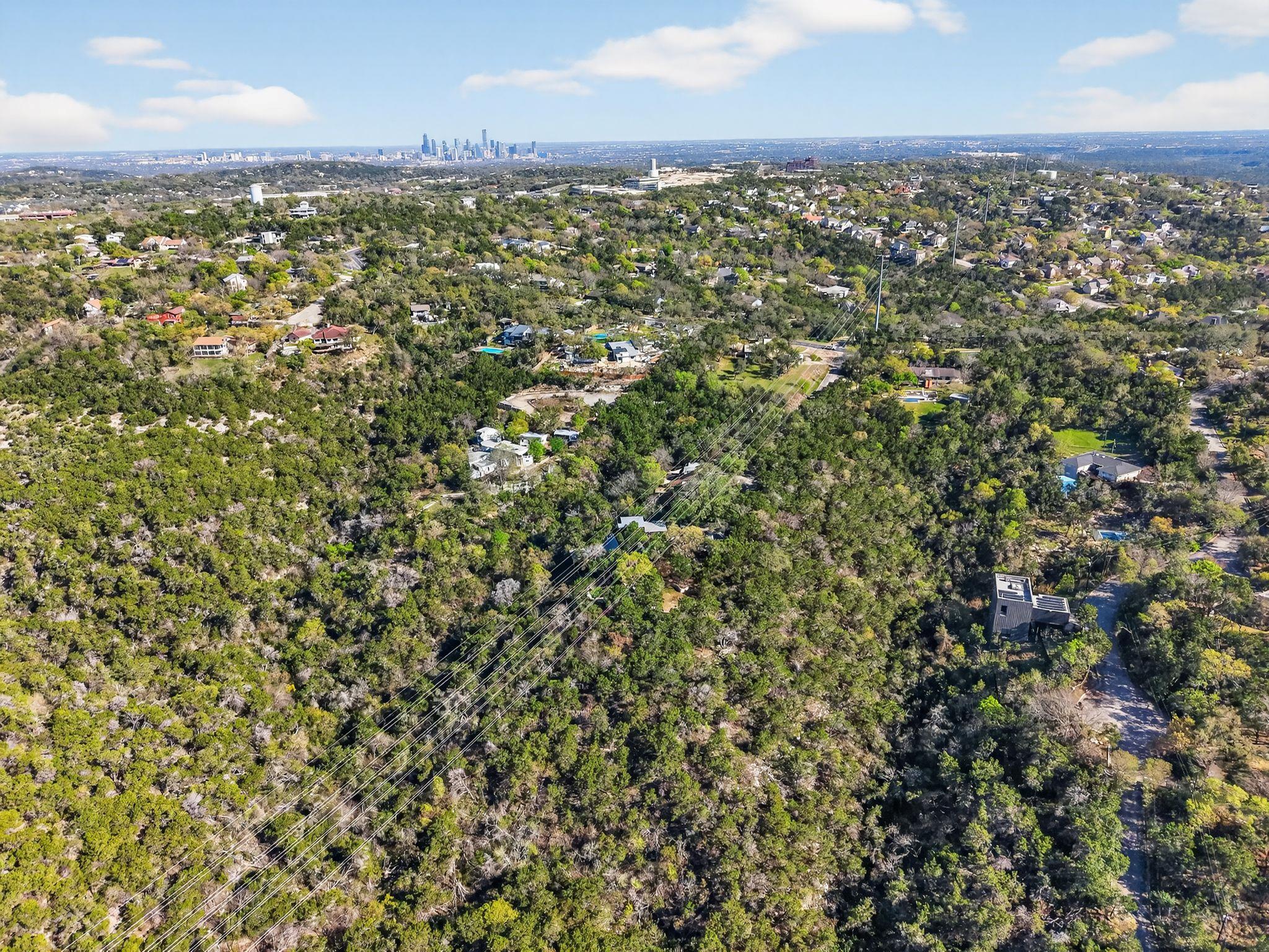 1 Jousting Pl, Austin, TX 78746