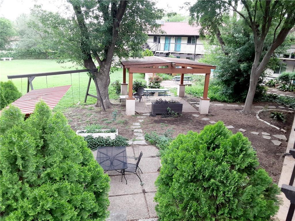 711 Eberhart Ln Ln # 210, Austin, TX 78745