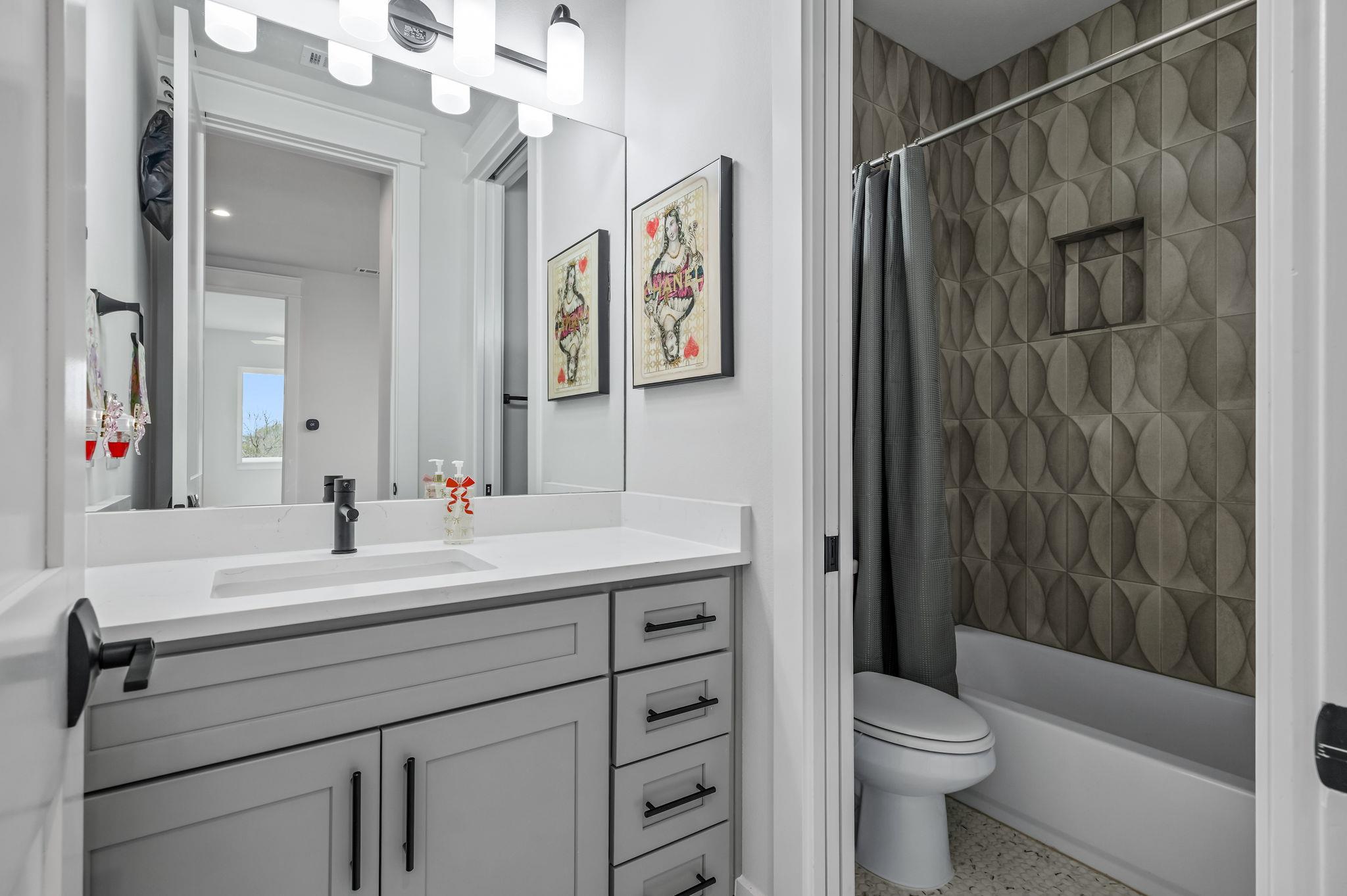 6313 Bristol Cir # 1, Austin, TX 78723