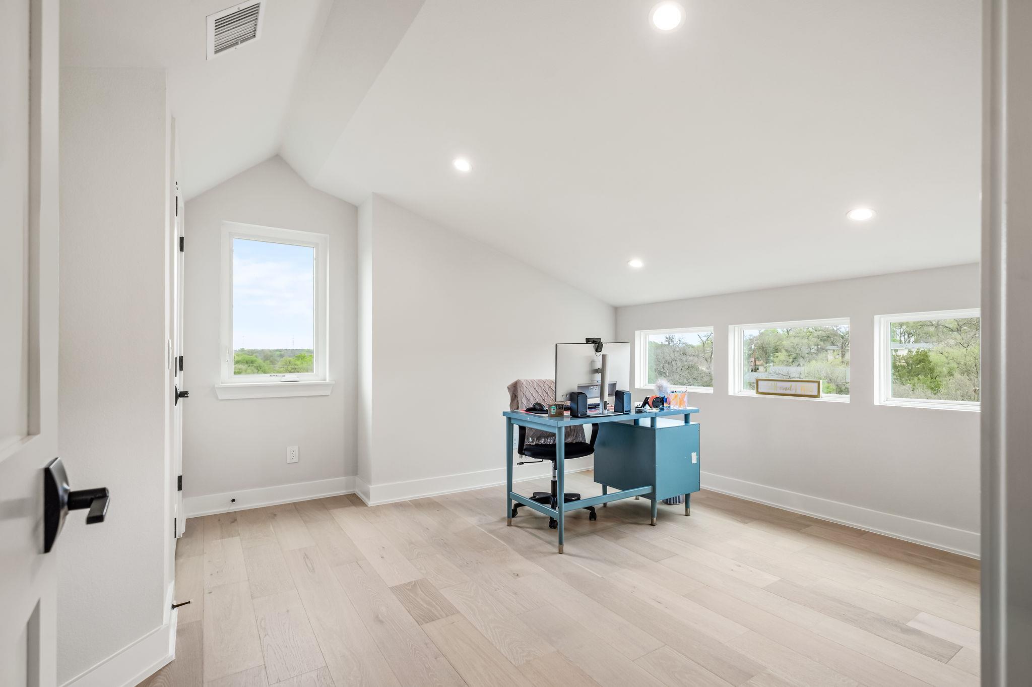 6313 Bristol Cir # 1, Austin, TX 78723