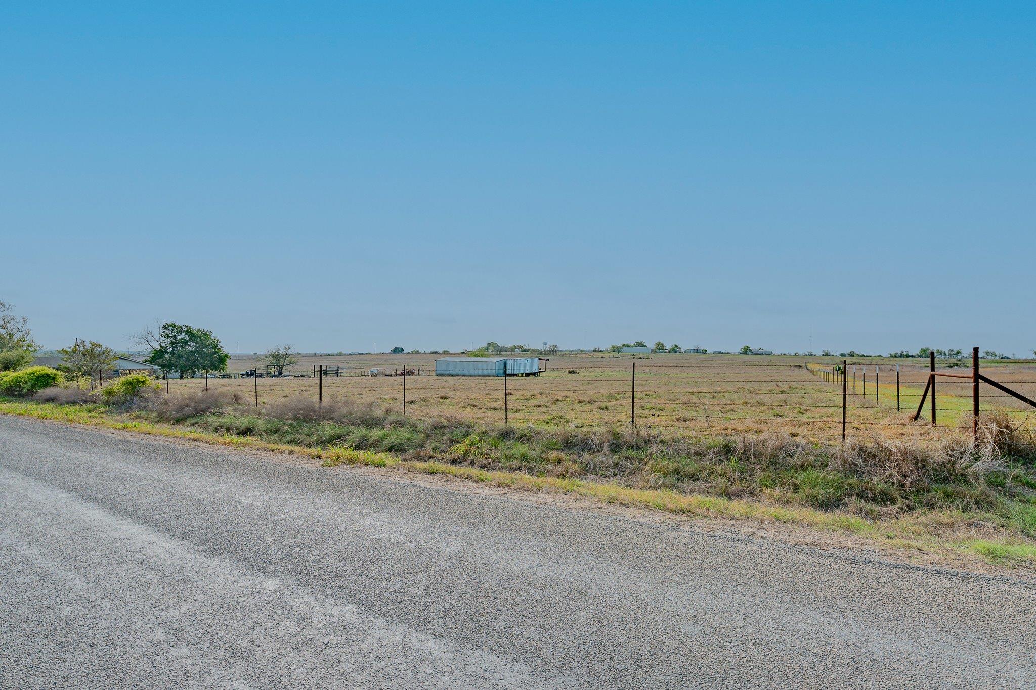 1450 County Road 144 Rd, Georgetown, TX 78626