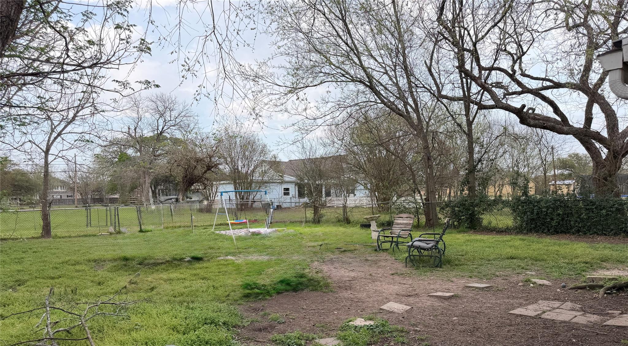 531 E Houston St, Giddings, TX 78942