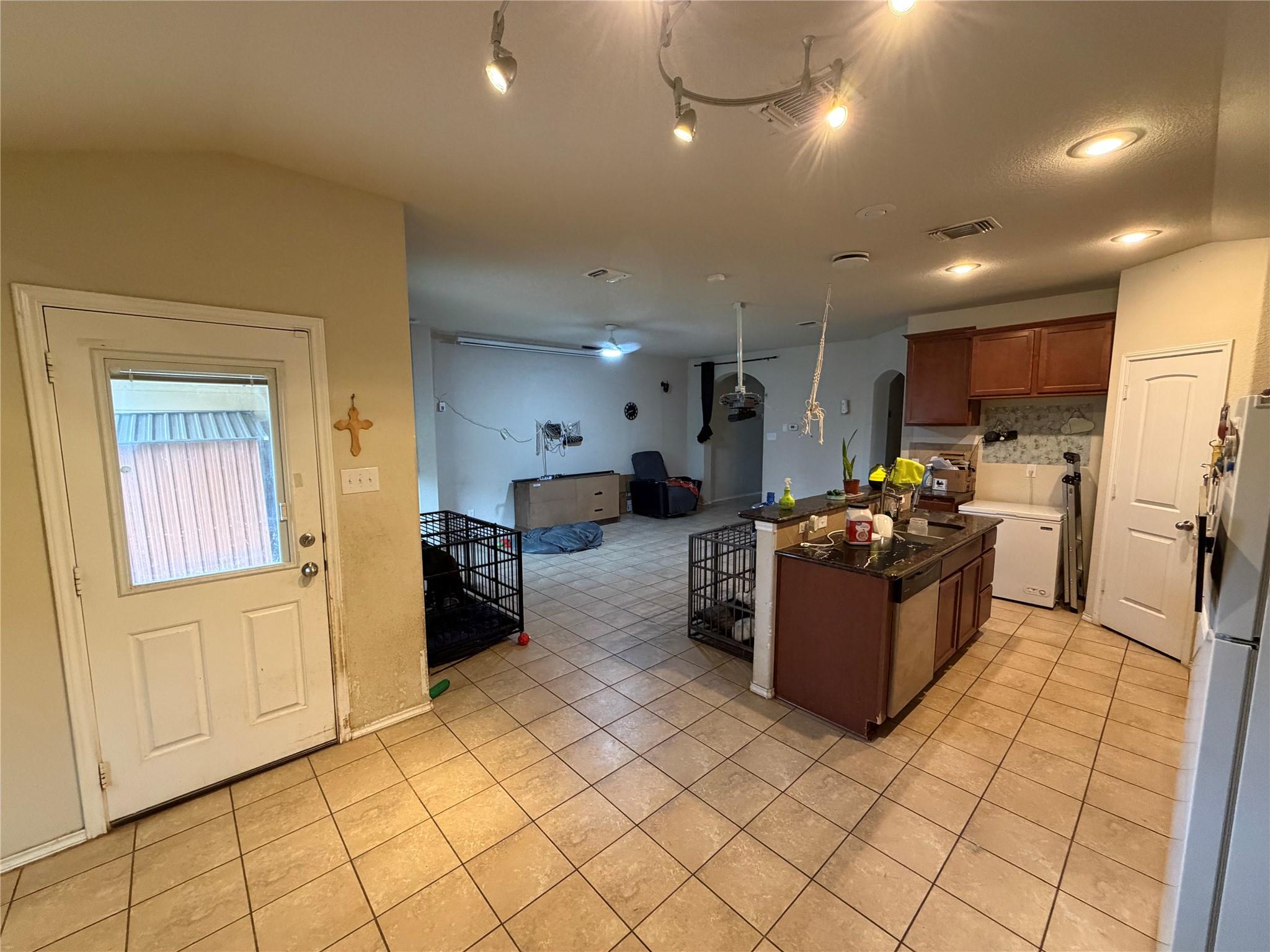 5202 Dauphin Dr, Belton, TX 76513