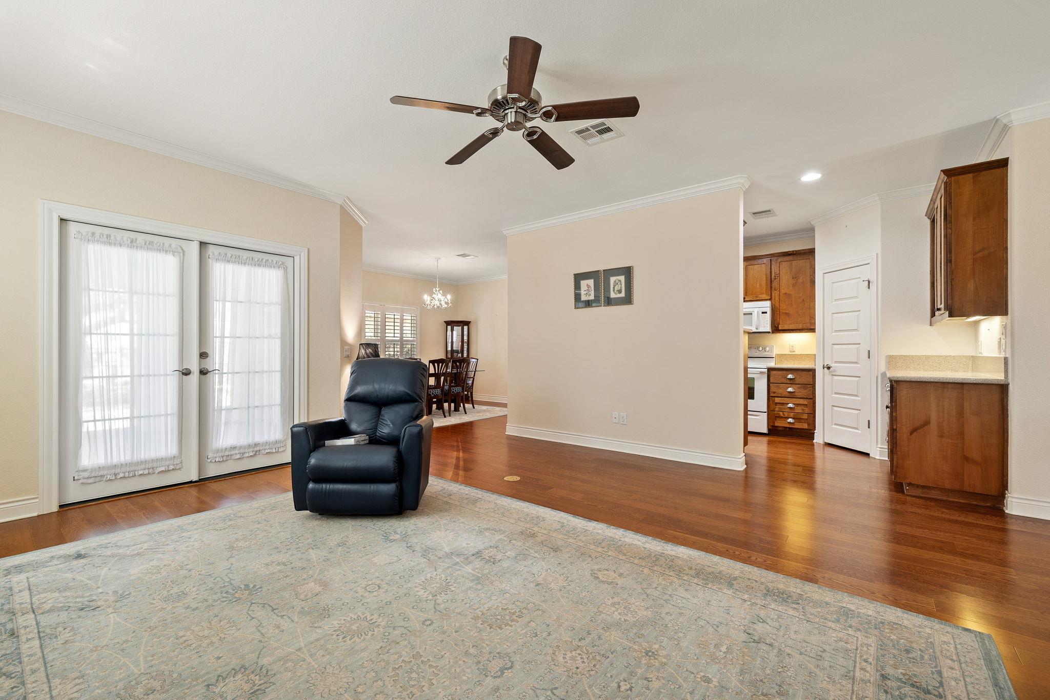 5201 Big Spring St, Georgetown, TX 78633