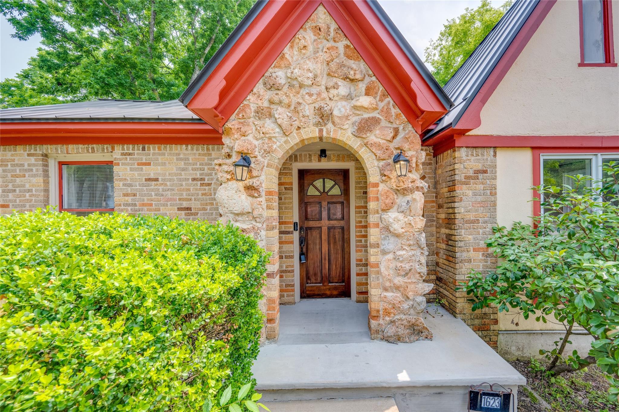 1623 Palma Plz # A, Austin, TX 78703